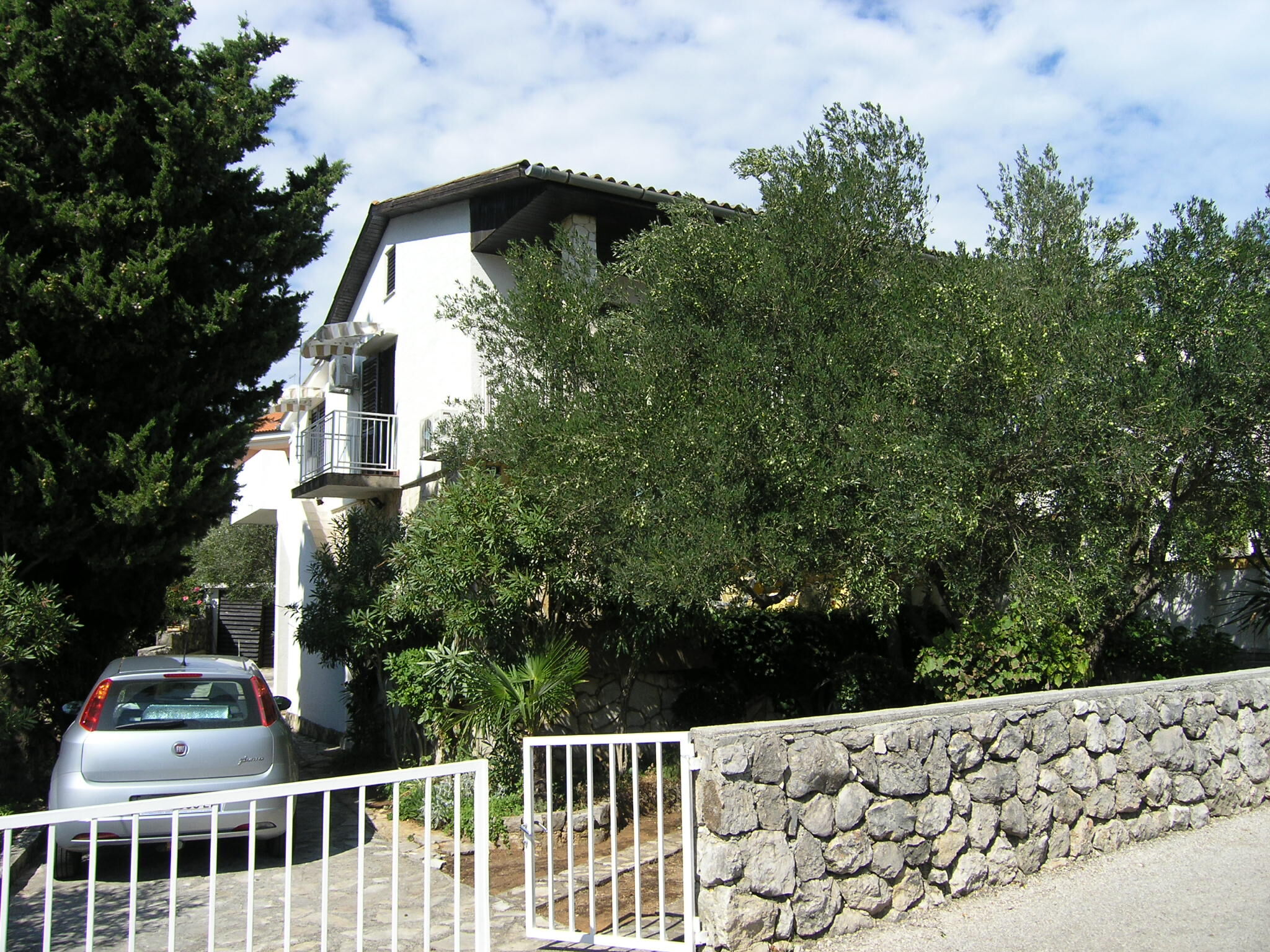 Apartments Plach 15841-A2