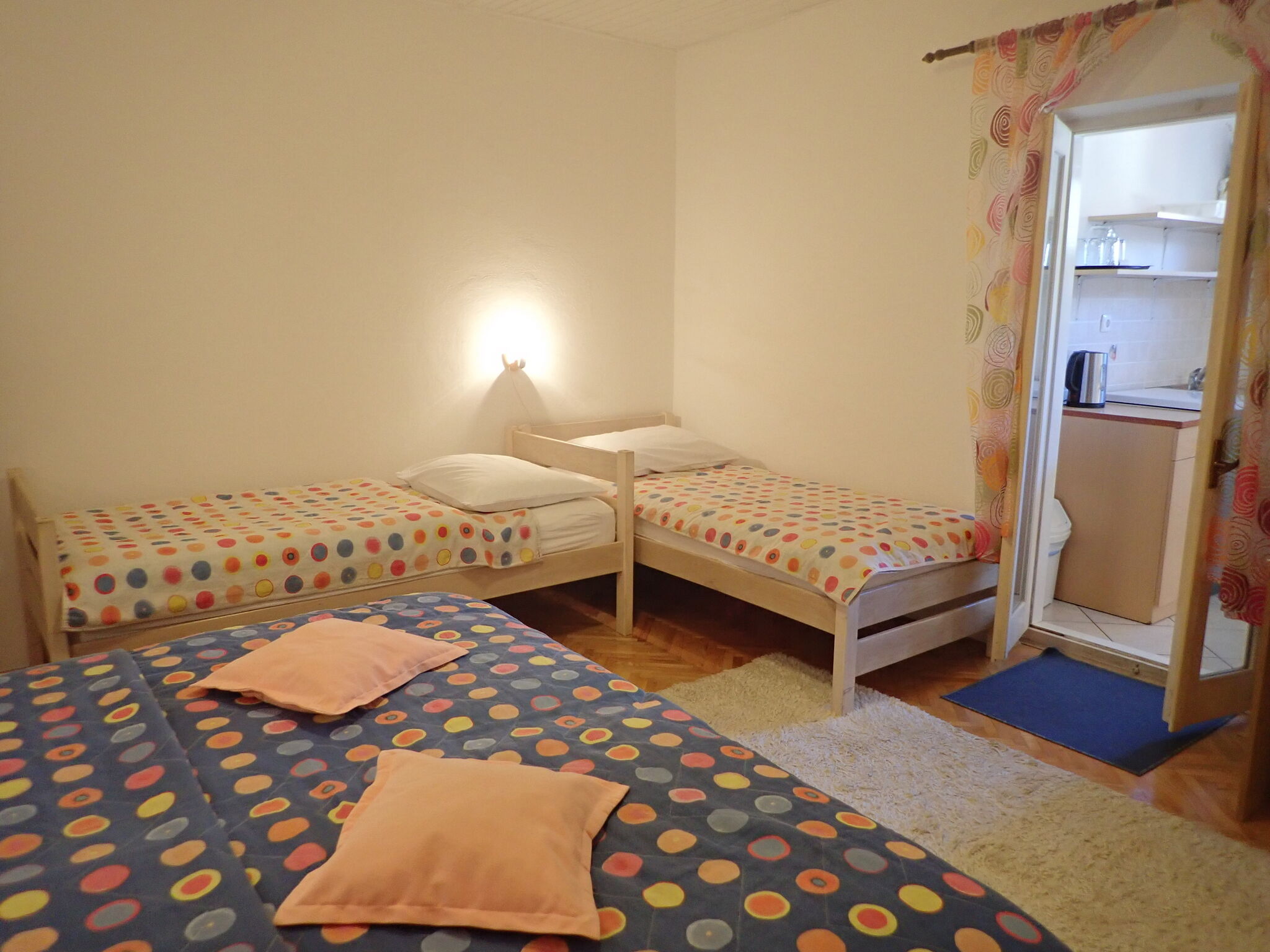 Apartments and Rooms Tinka 40349-A2