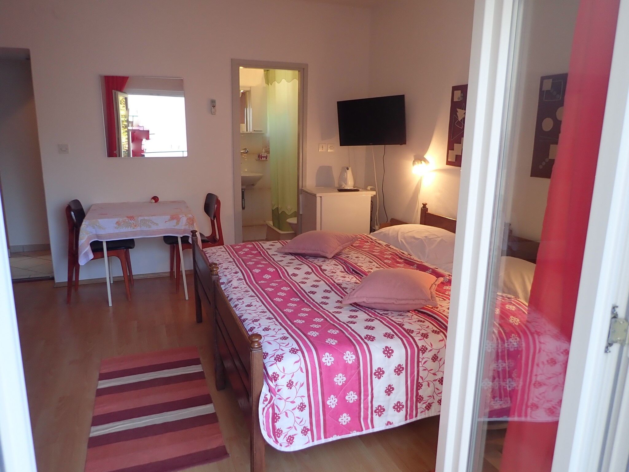 Apartments and Rooms Tinka 40349-S3