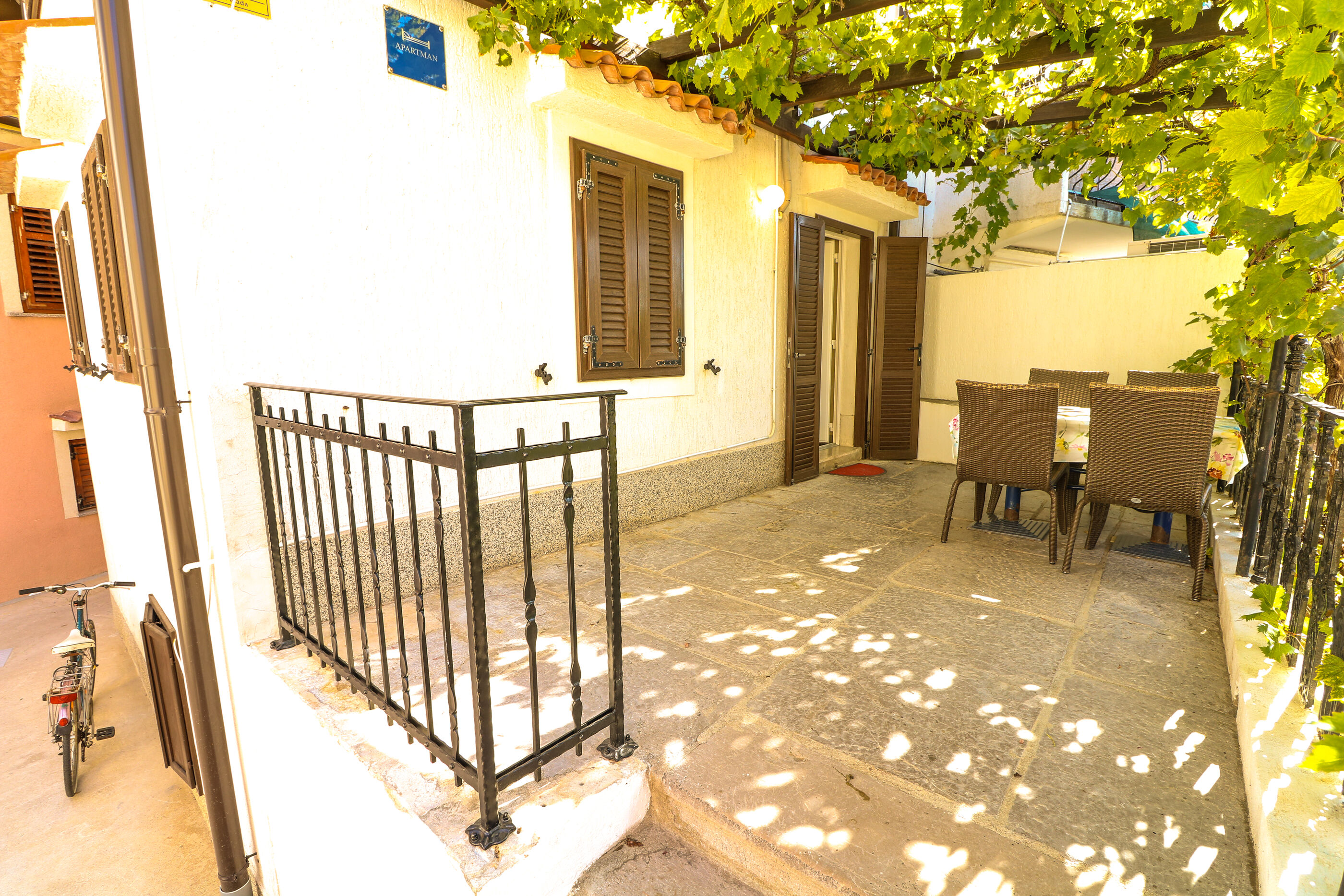 Apartments Ivo 79639-A1