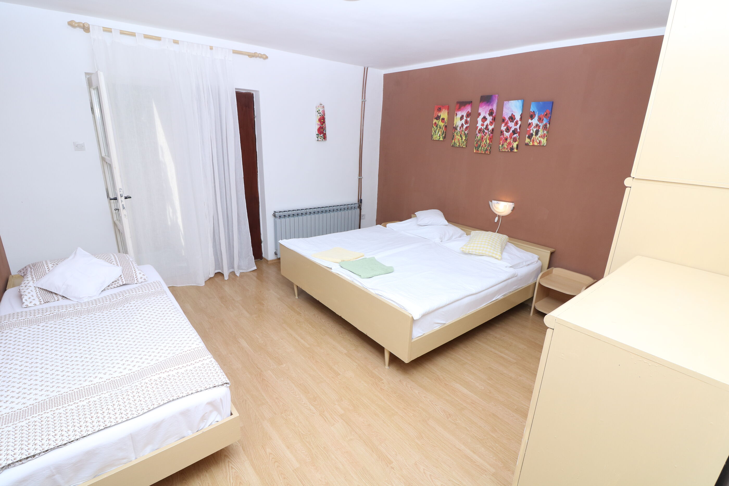 Apartments Karolina 25342-A1