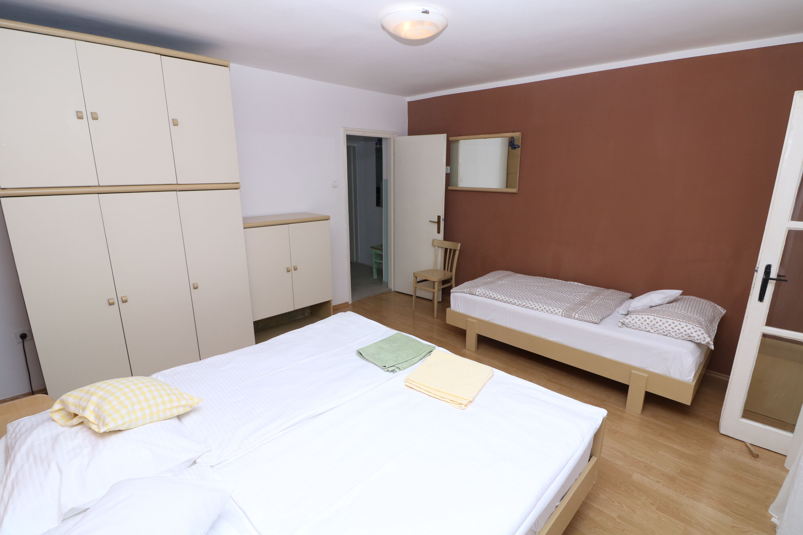Apartments Karolina 25342-A1