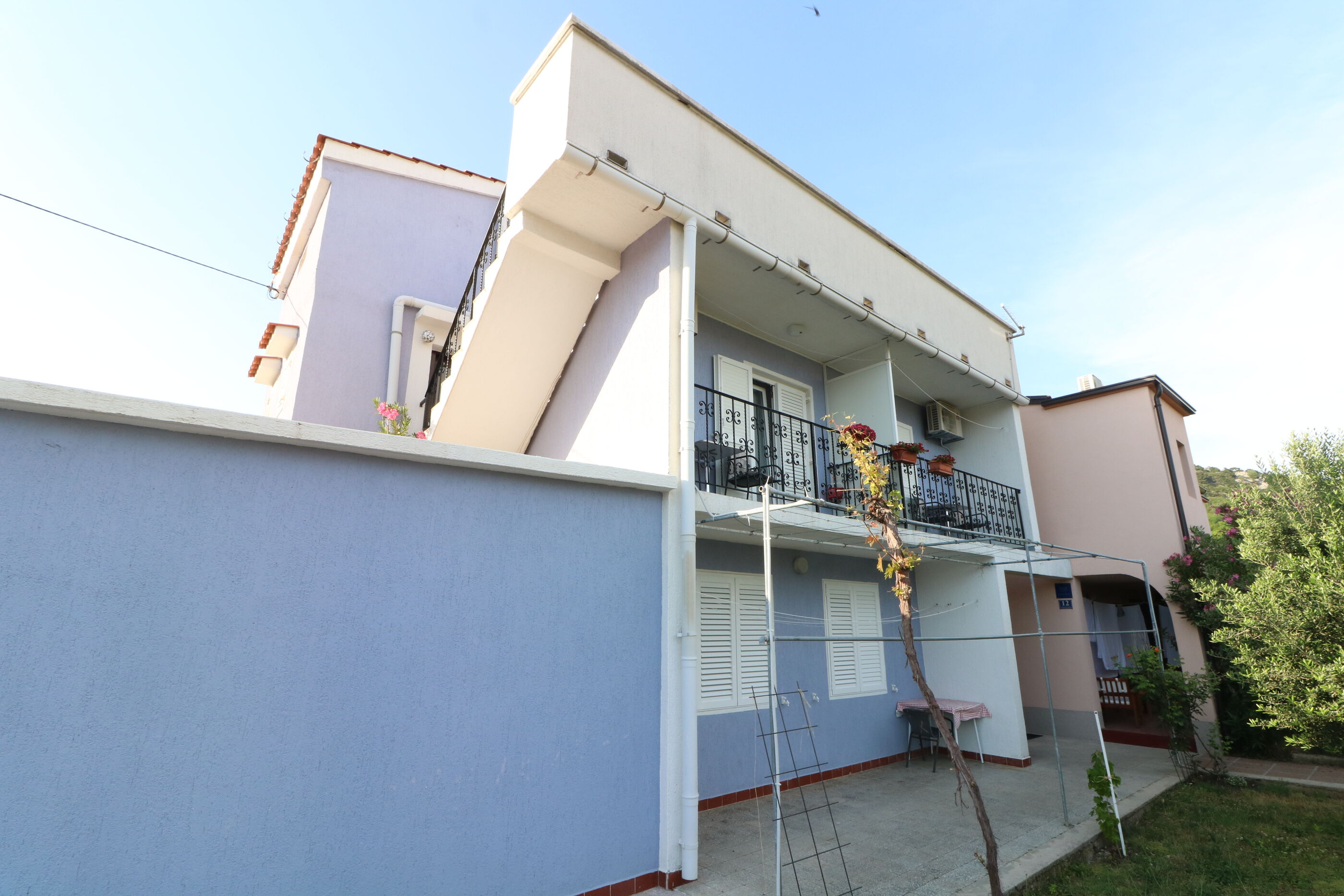 Apartments Karolina 25342-A1