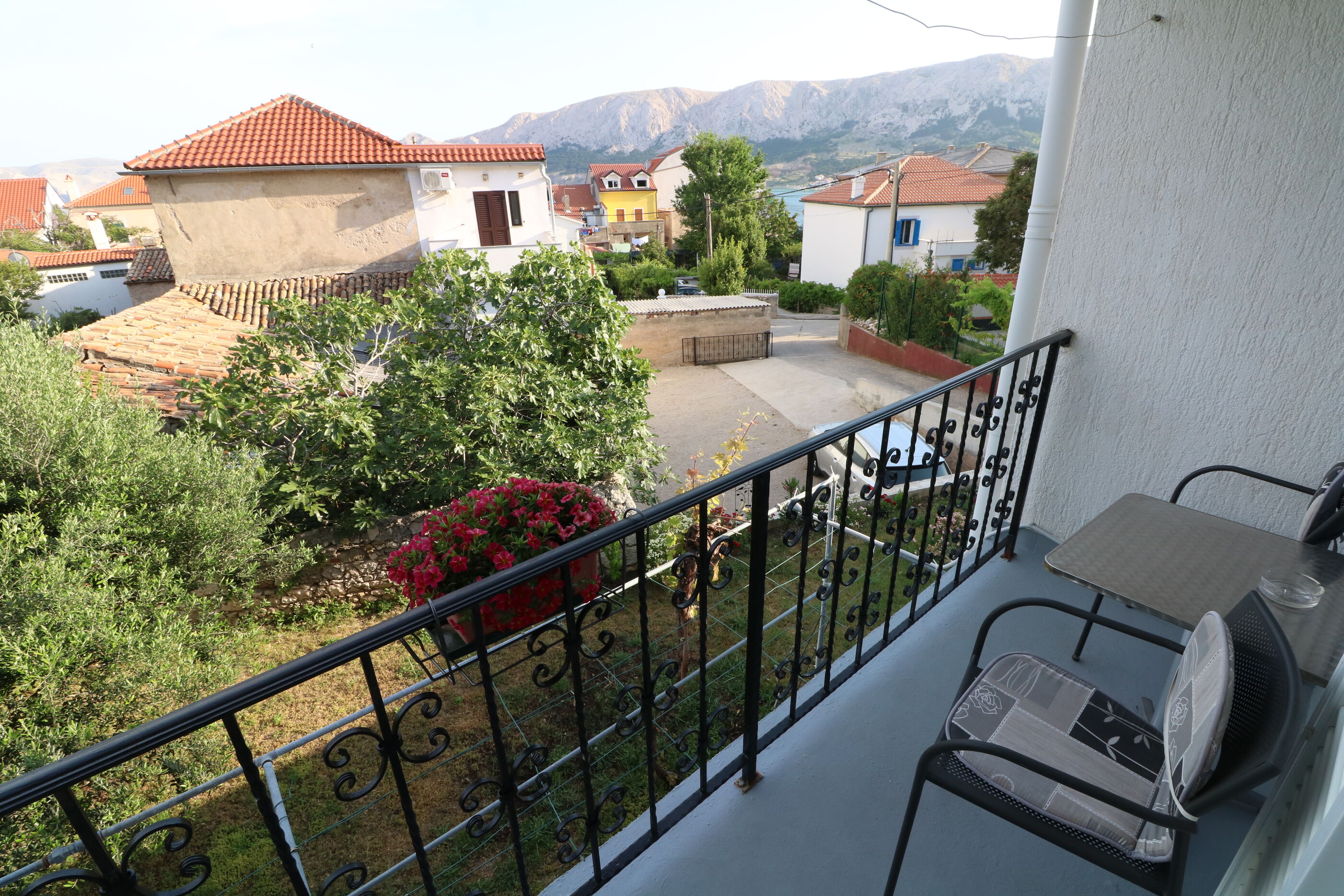Apartments Karolina 25342-A2