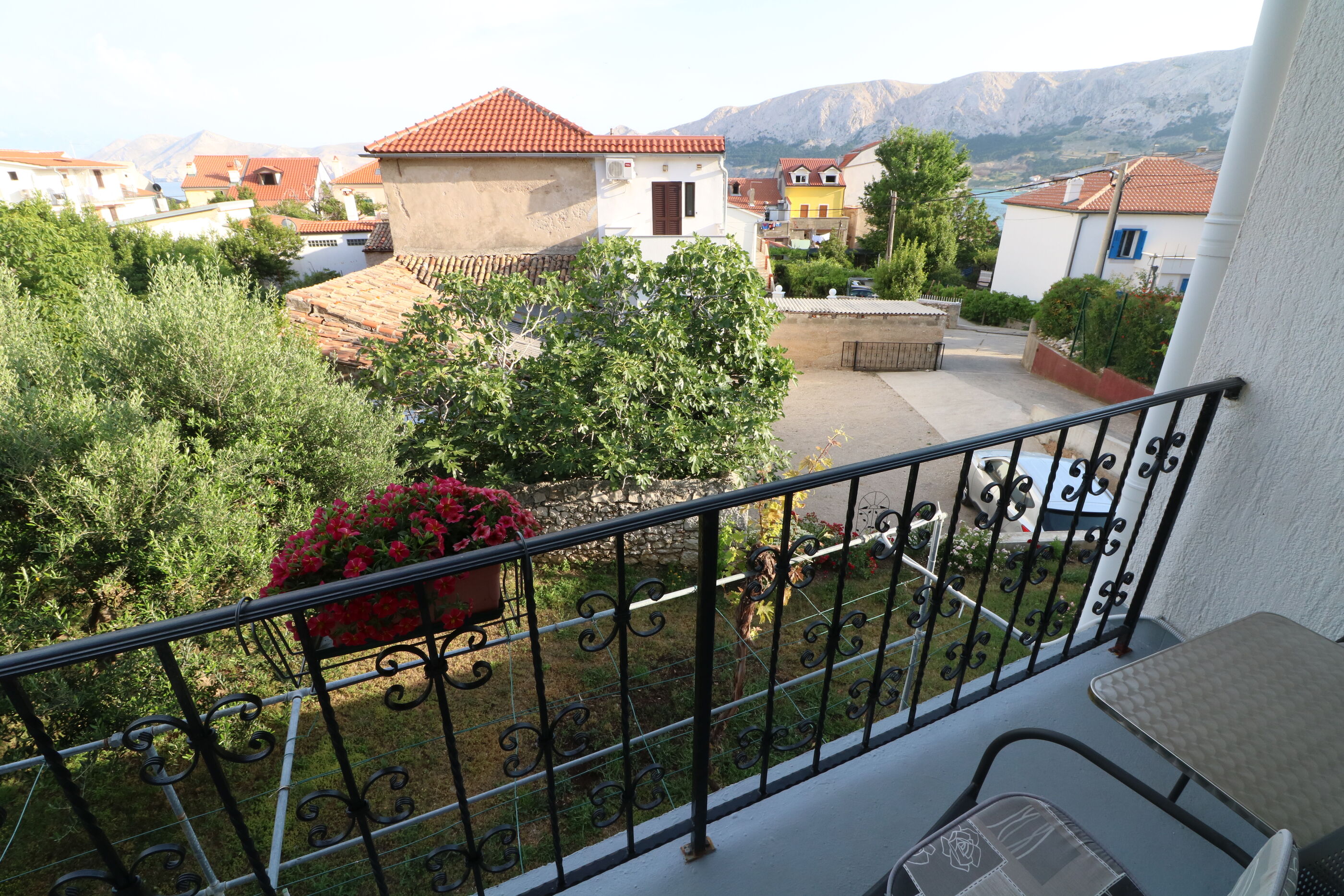 Apartments Karolina 25342-A2