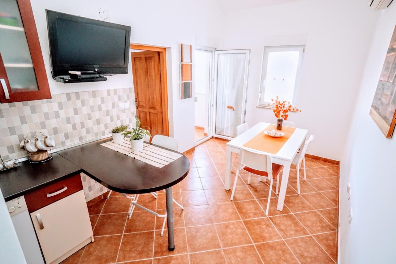 Apartment Mimy Zambratija 81518-A1