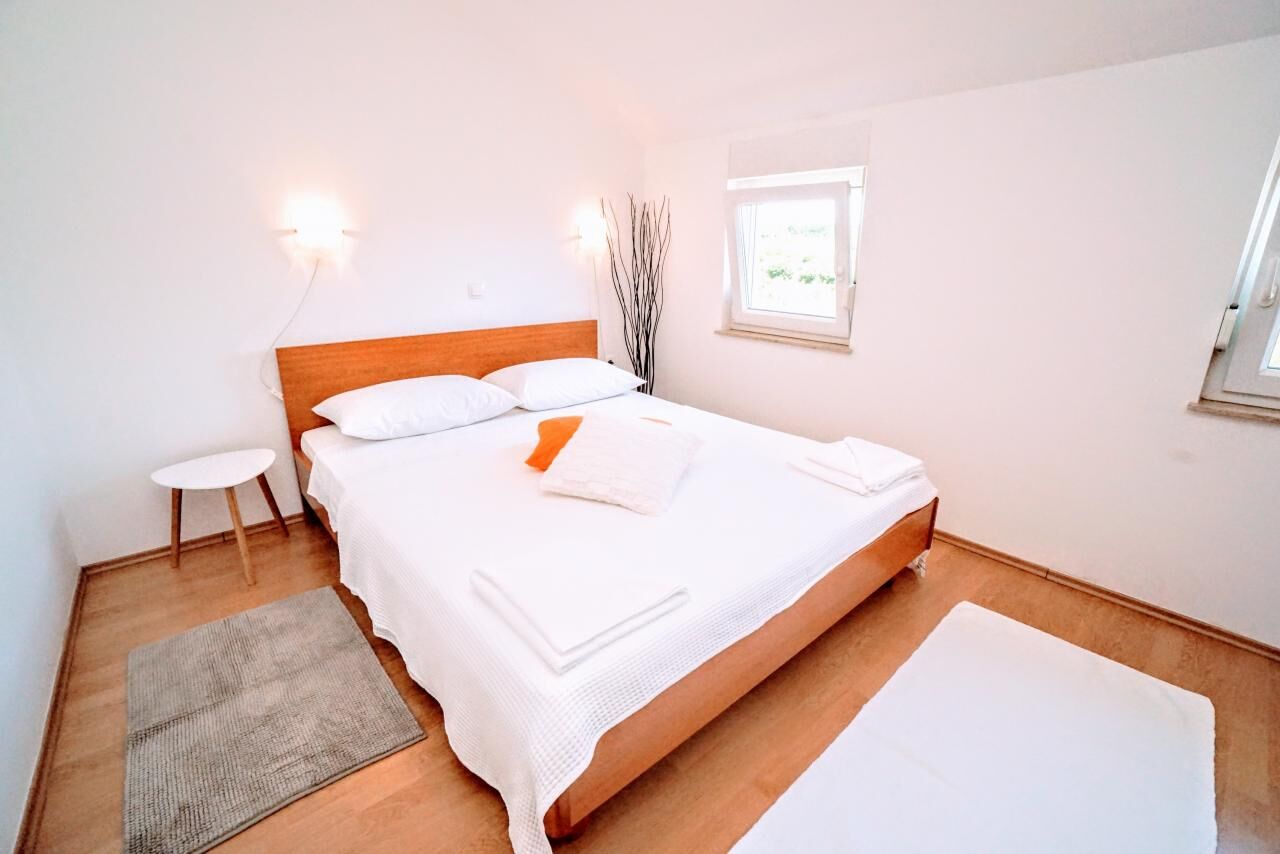 Apartment Mimy Zambratija 81518-A1
