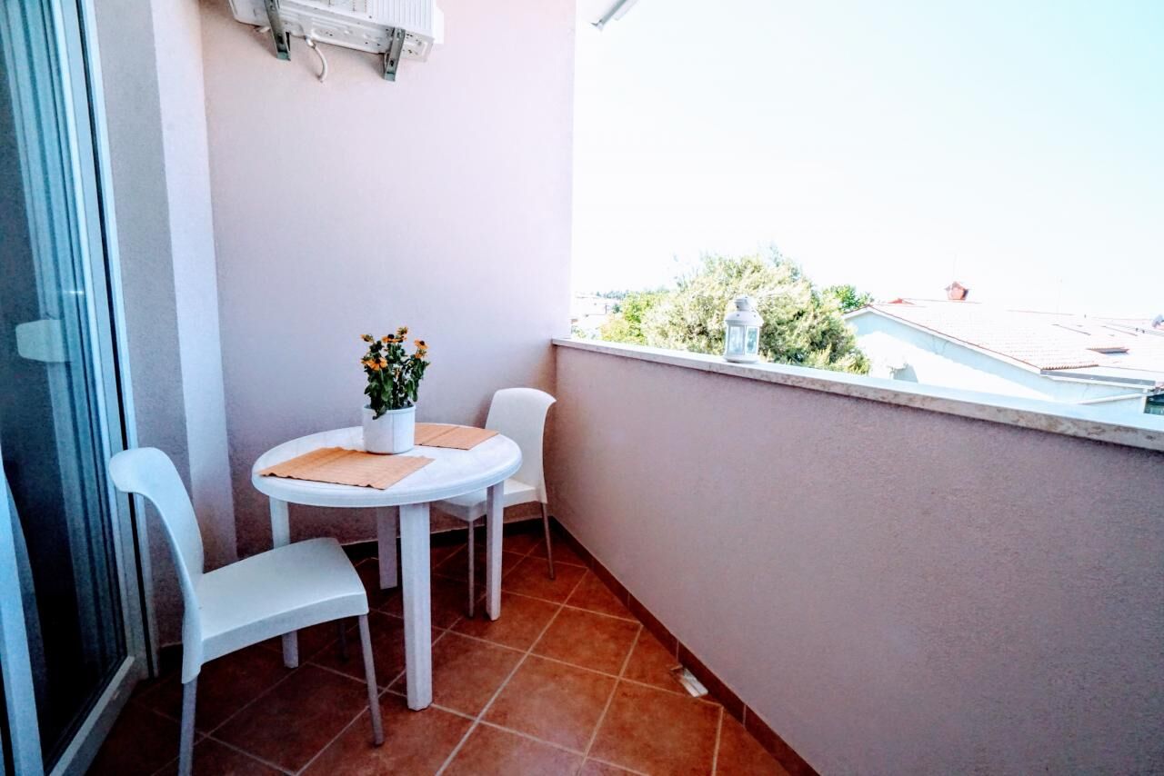 Apartment Mimy Zambratija 81518-A1