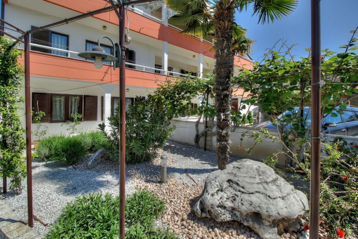 Apartments Sonja Zambratija 81519-A3