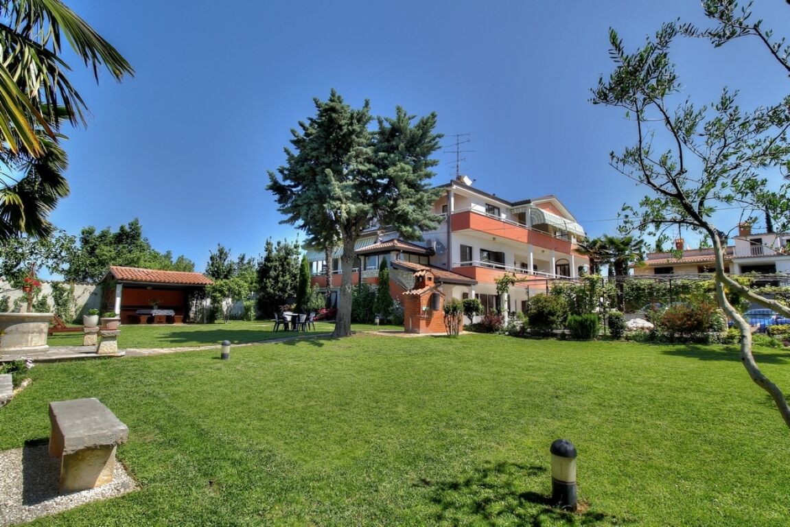 Apartments Sonja Zambratija 81519-A1