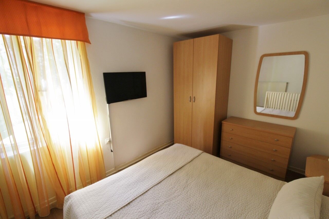 Rooms Orietta 83311-S1