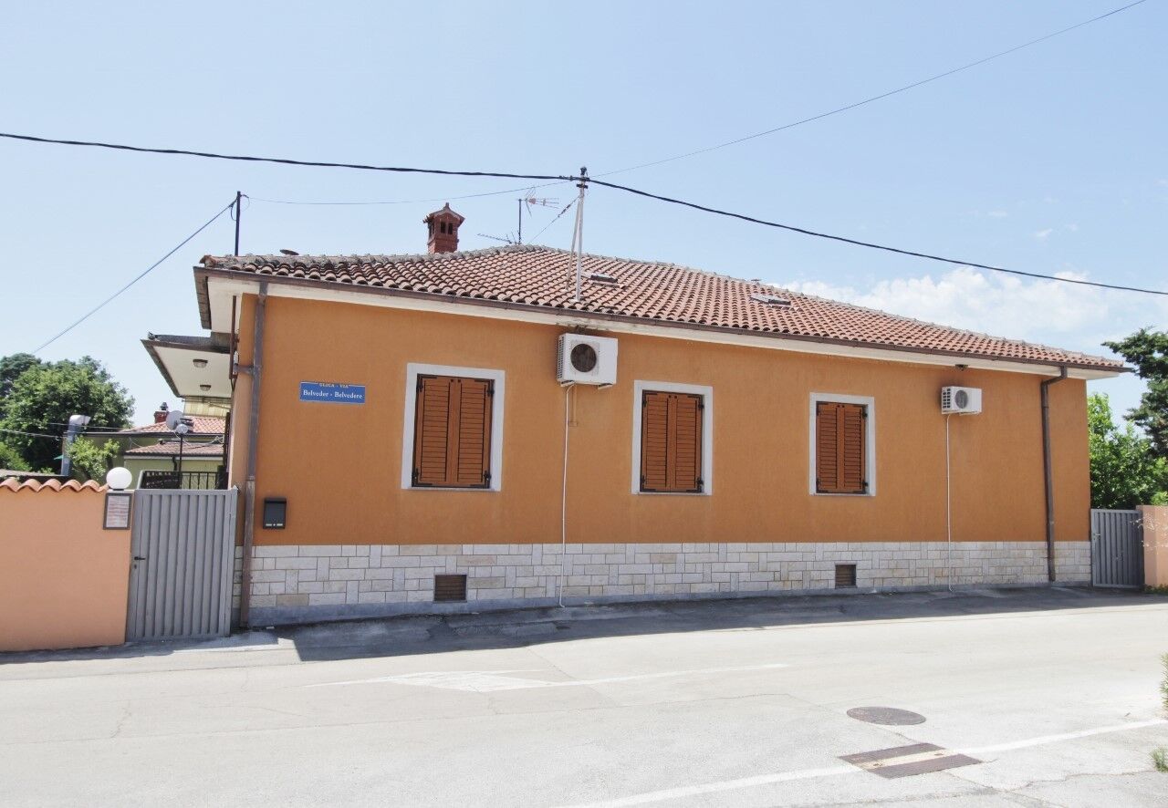 Apartment Orietta 83312-A1