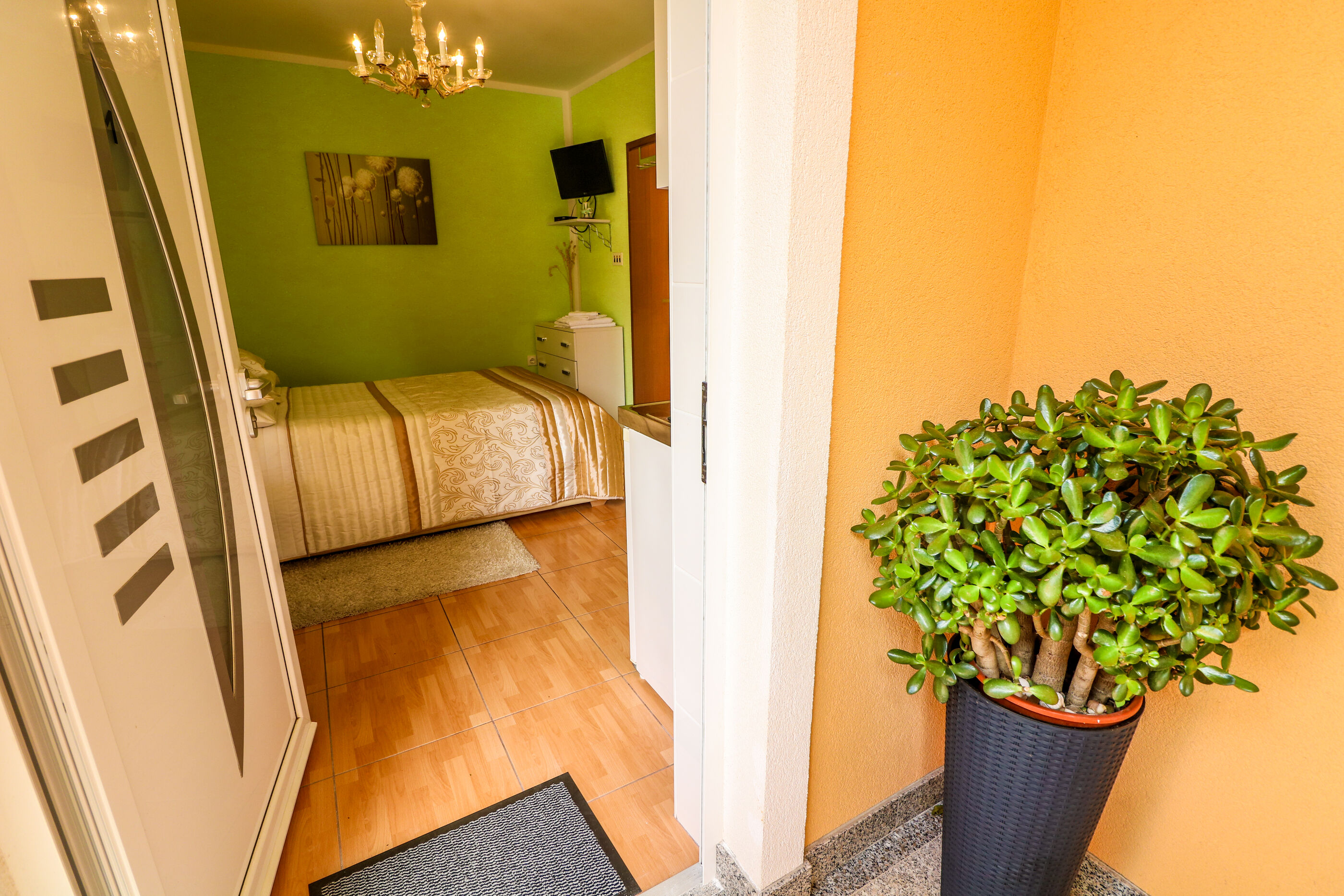 Apartments Lorena 79536-A3