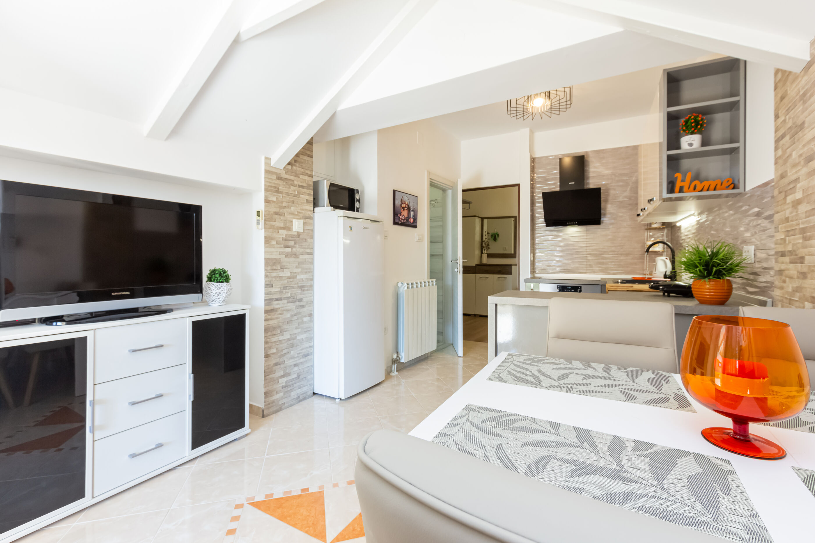 Apartments Lorena 79536-A4