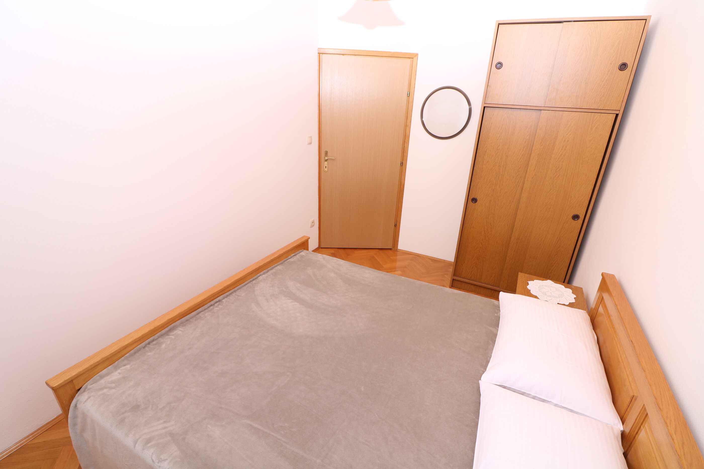 Apartments Nada 25347-A2