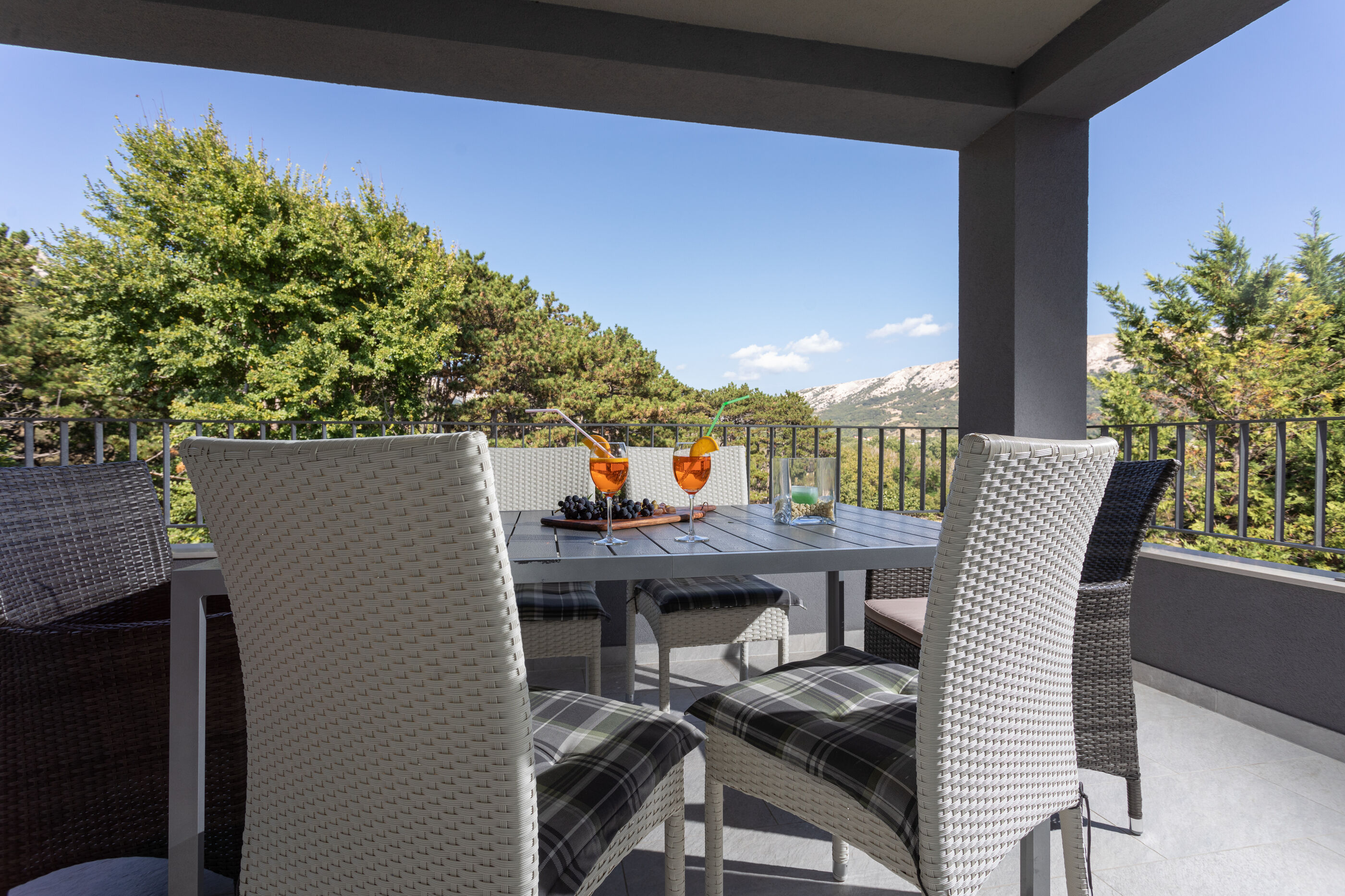 Apartments Kovac 83111-A2