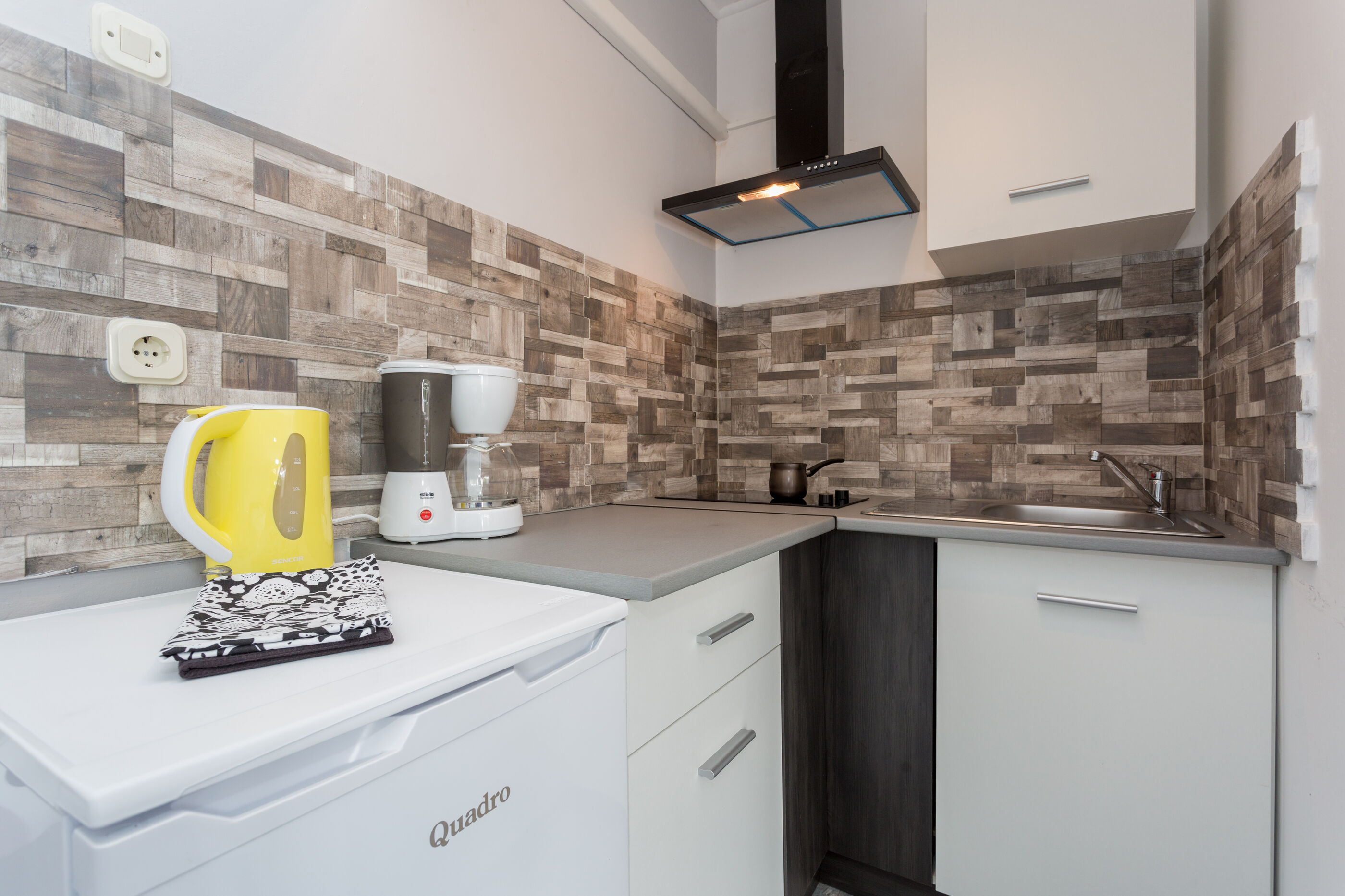 Apartments and Room Gilda 79593-A2