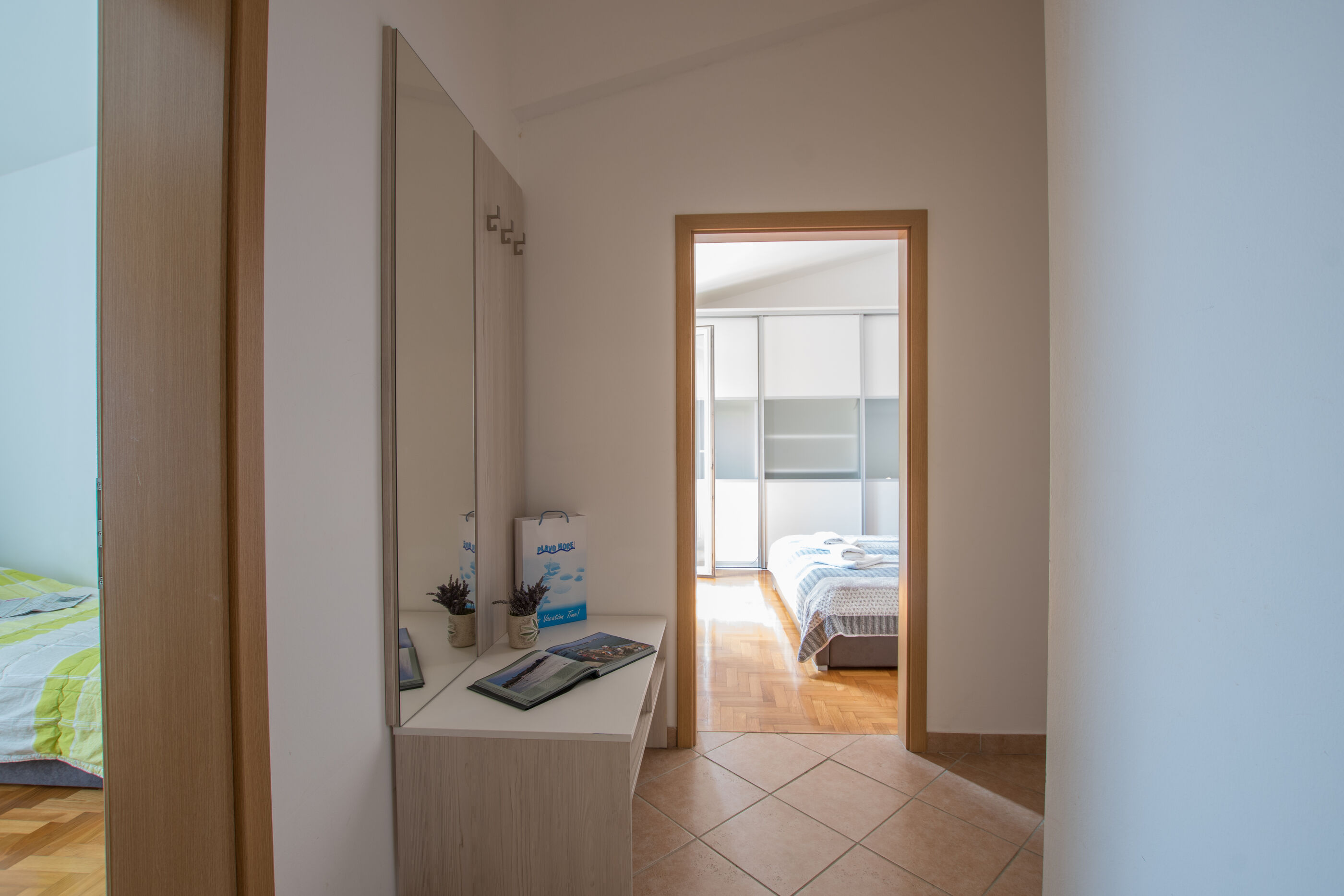 Apartments Faro Savudrija 83313-A2