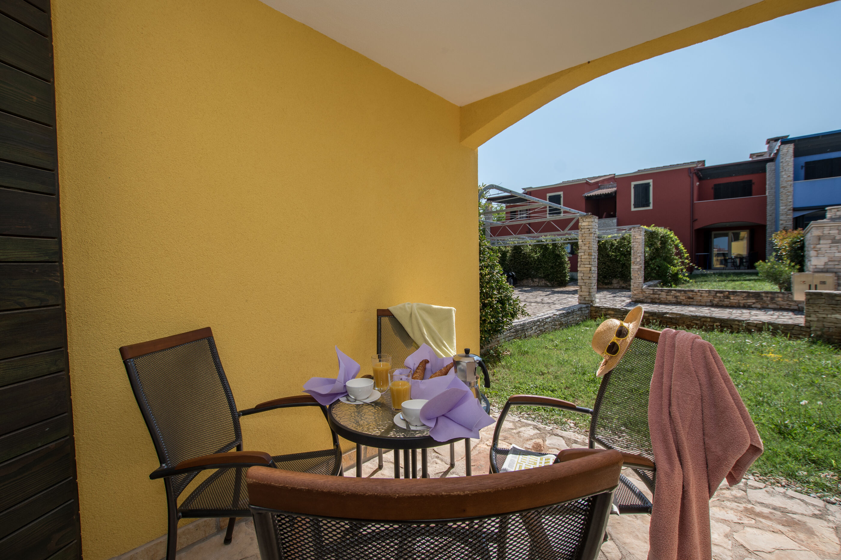 Apartments Faro Savudrija 83313-A3
