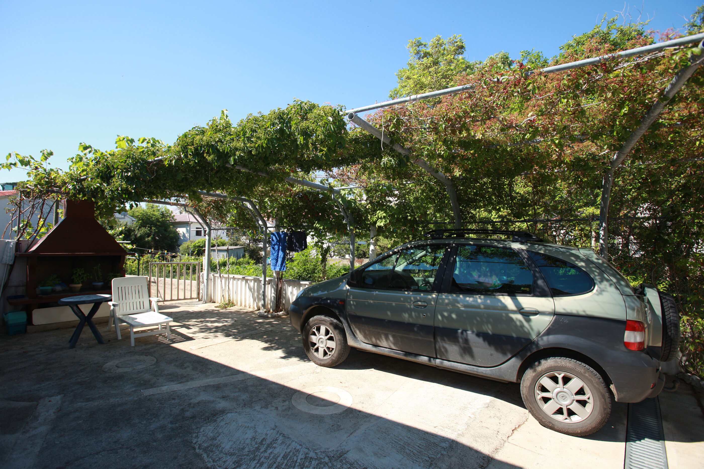 Apartments Nada i Ivan 83113-A2