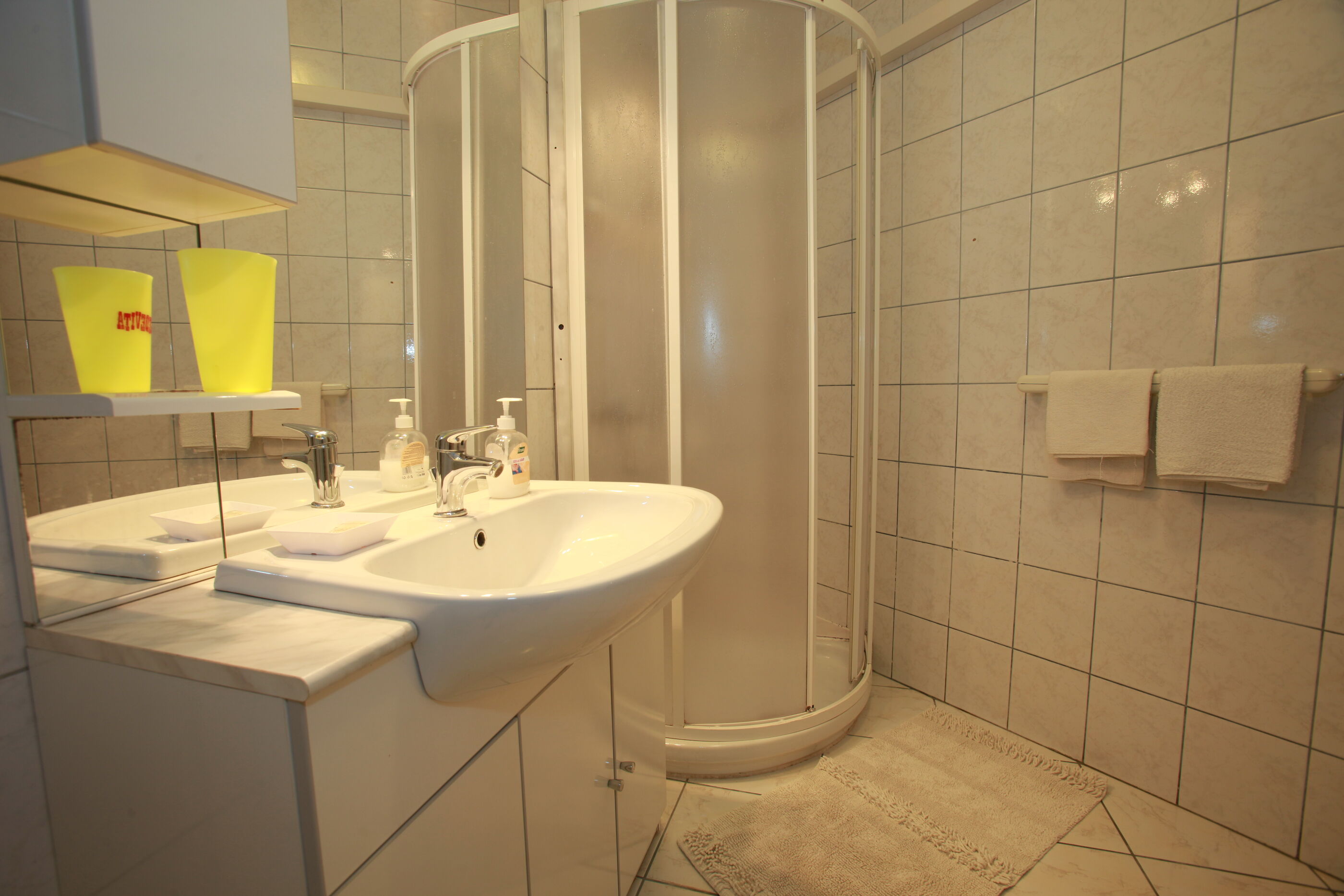 Apartments Nada i Ivan 83113-A1