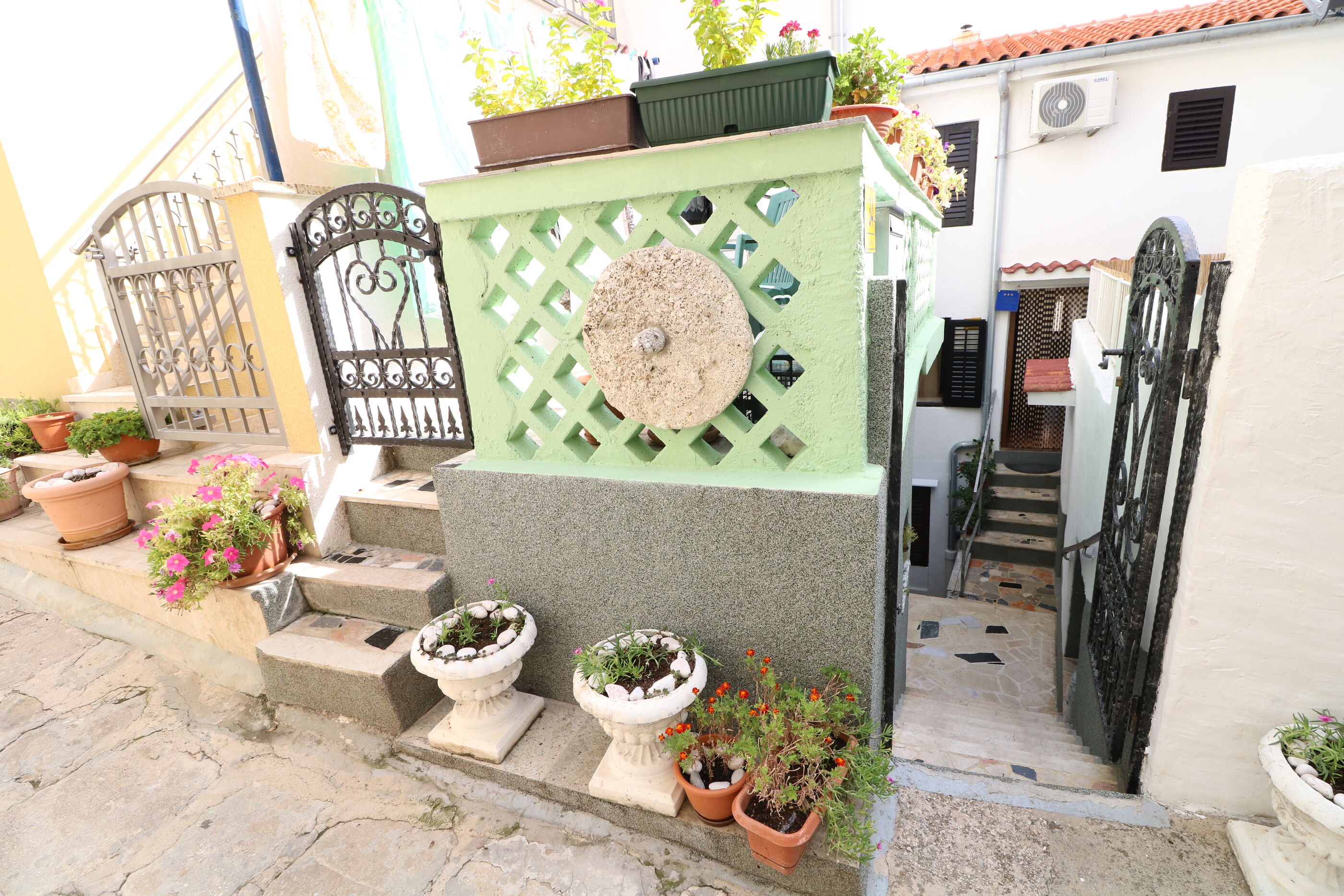 Apartment Dusanka 83114-A1