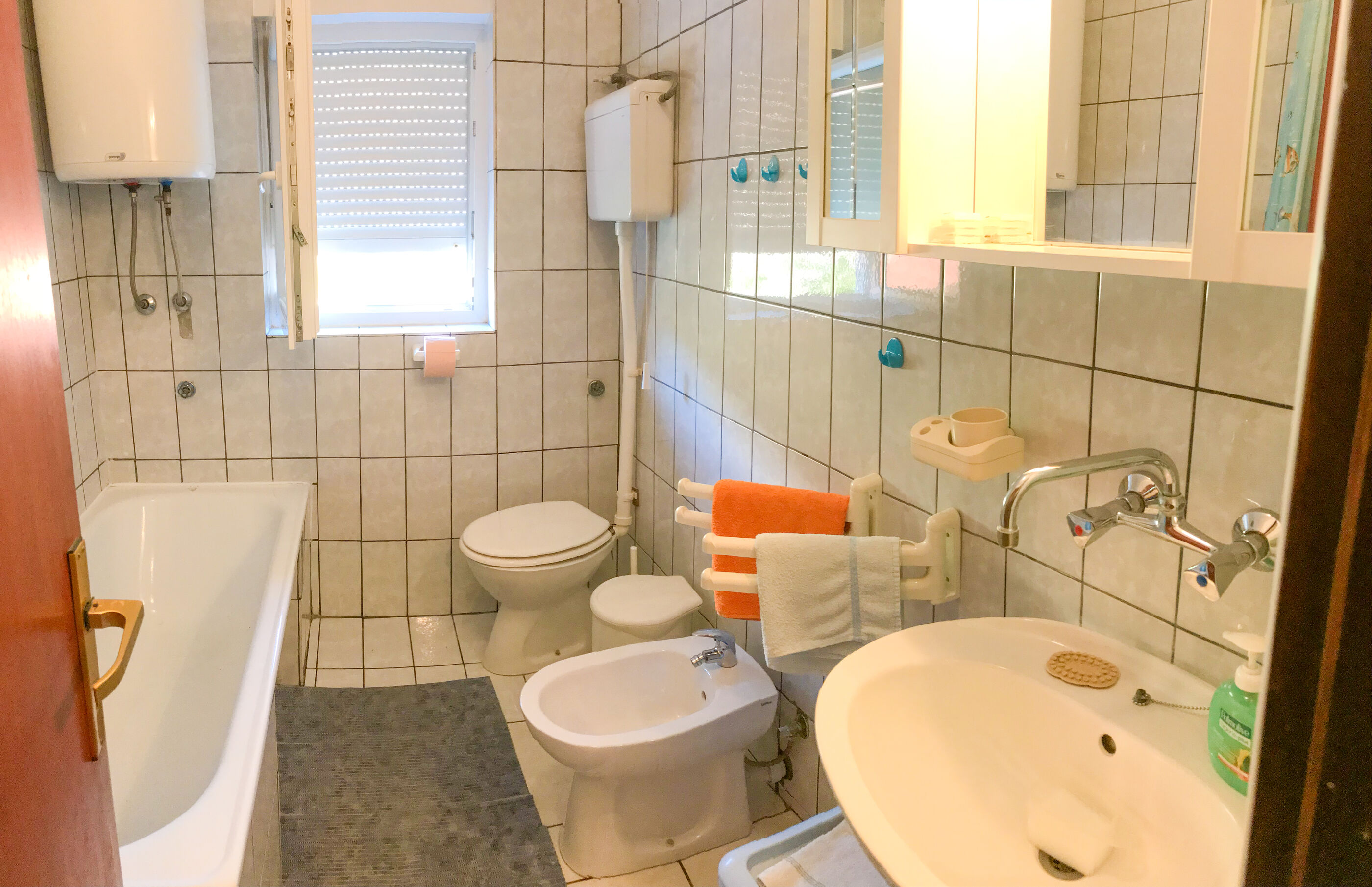 Apartments Polic 83115-A1