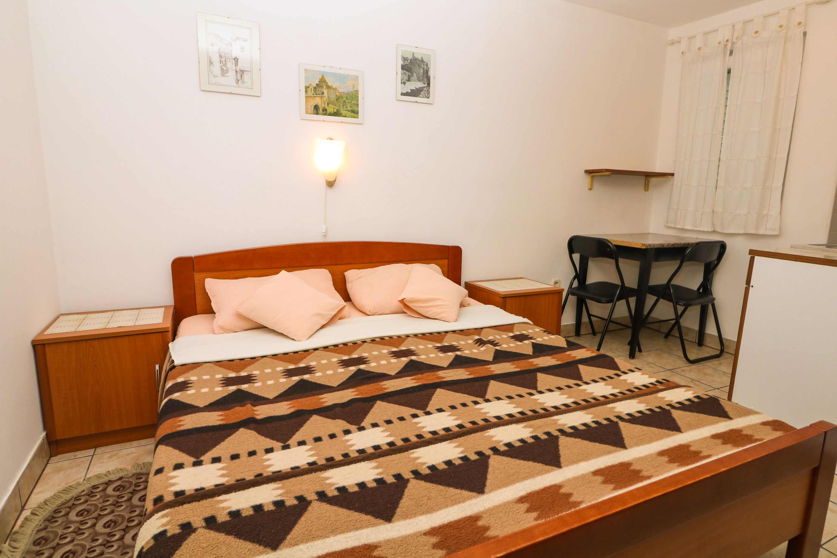 Apartments Polic 83115-A2