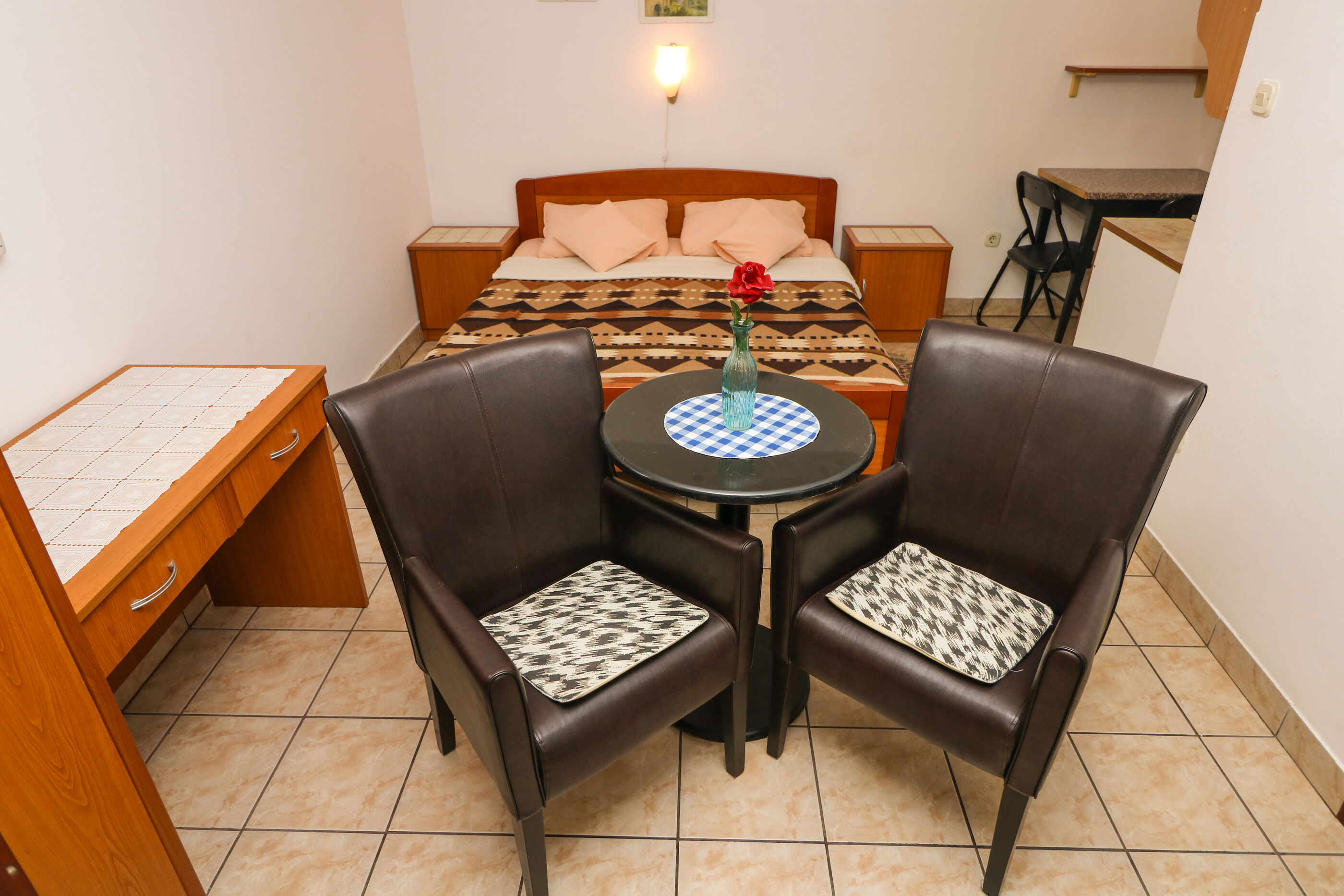 Apartments Polic 83115-A2