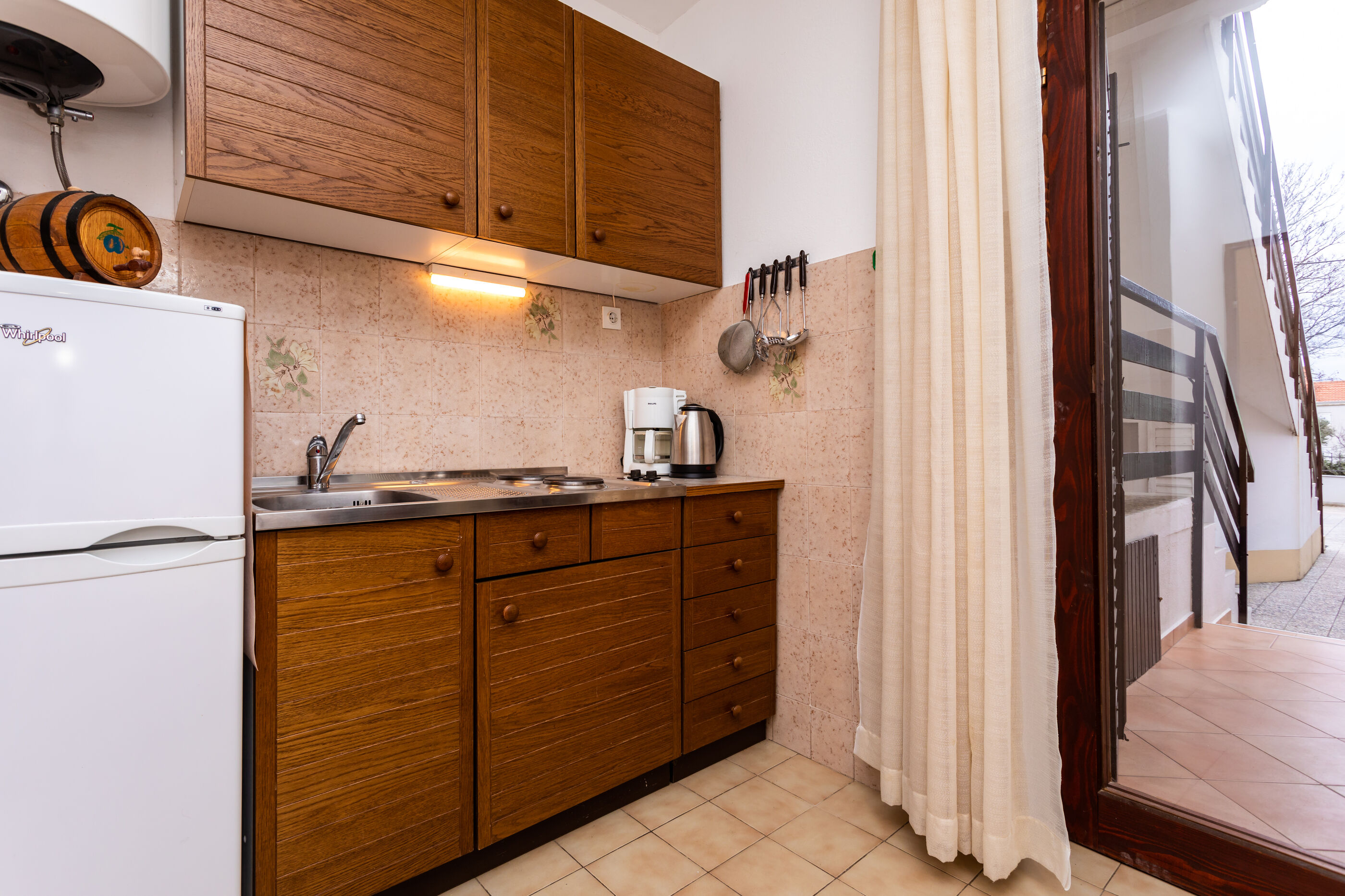 Apartment and Rooms Mira 83119-A1
