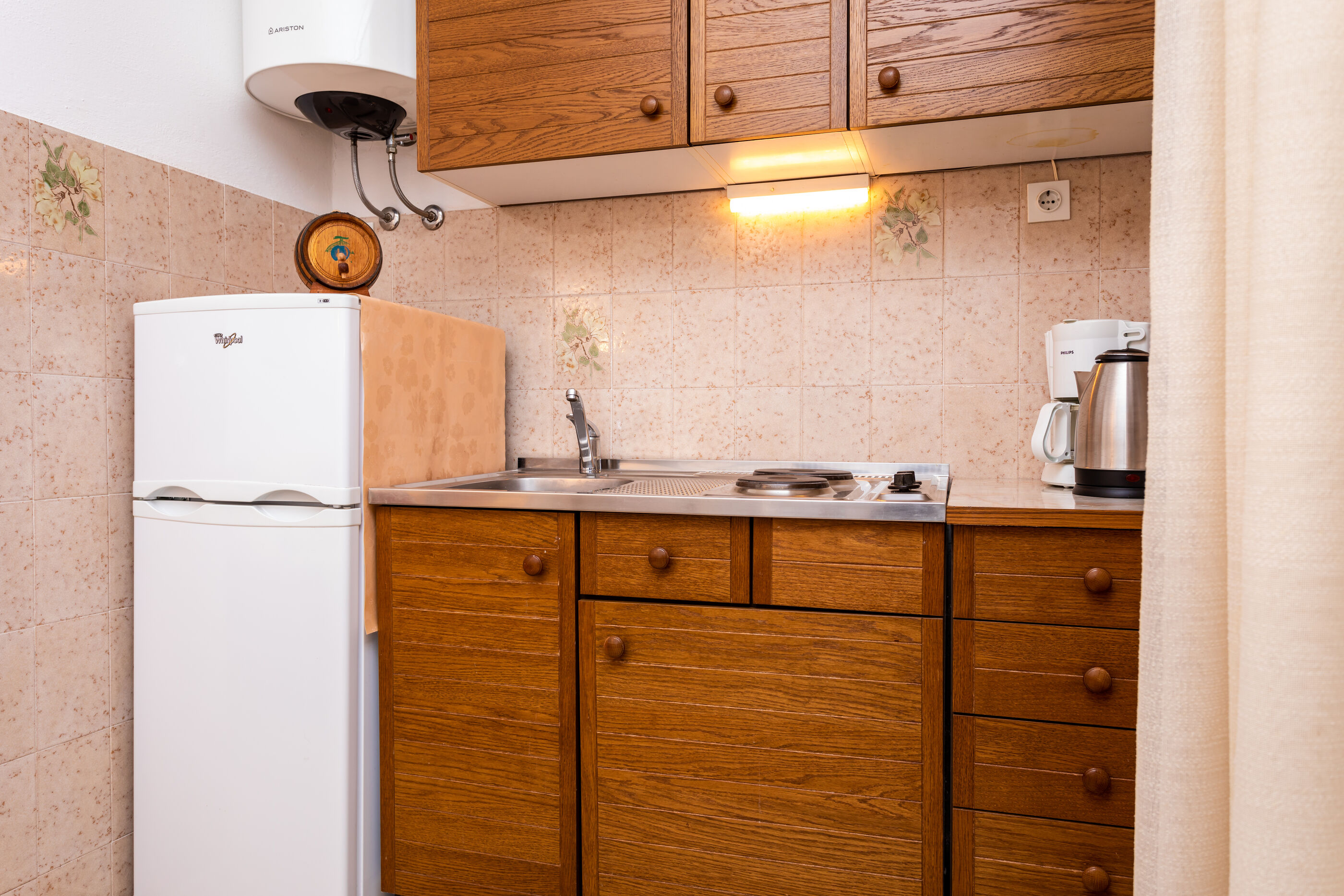 Apartment and Rooms Mira 83119-A1