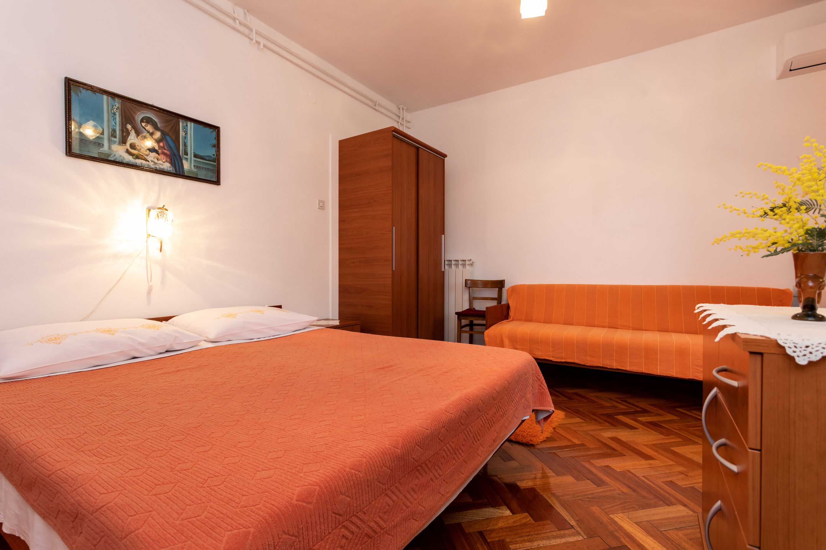 Apartment and Rooms Mira 83119-S1