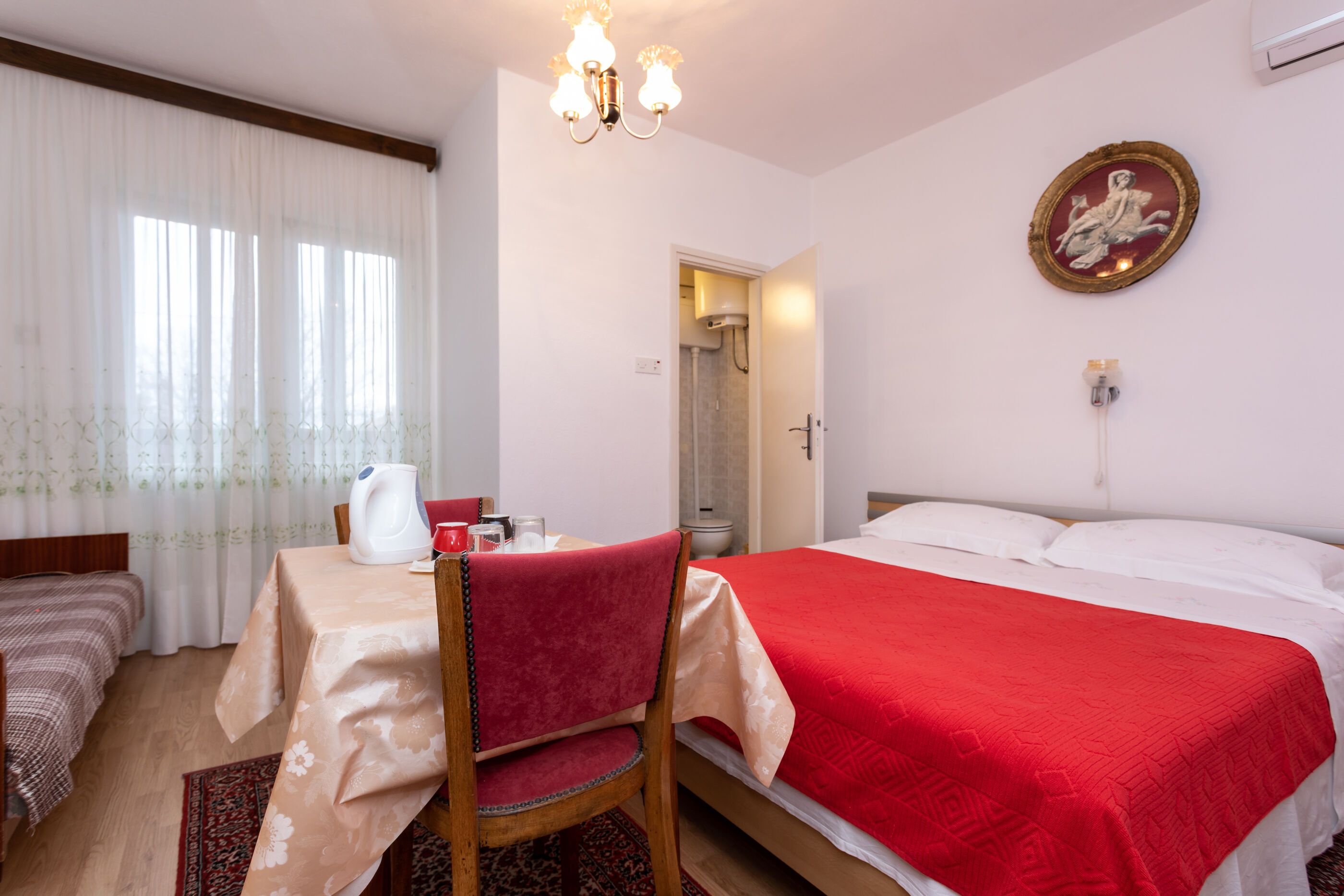 Apartment and Rooms Mira 83119-S2