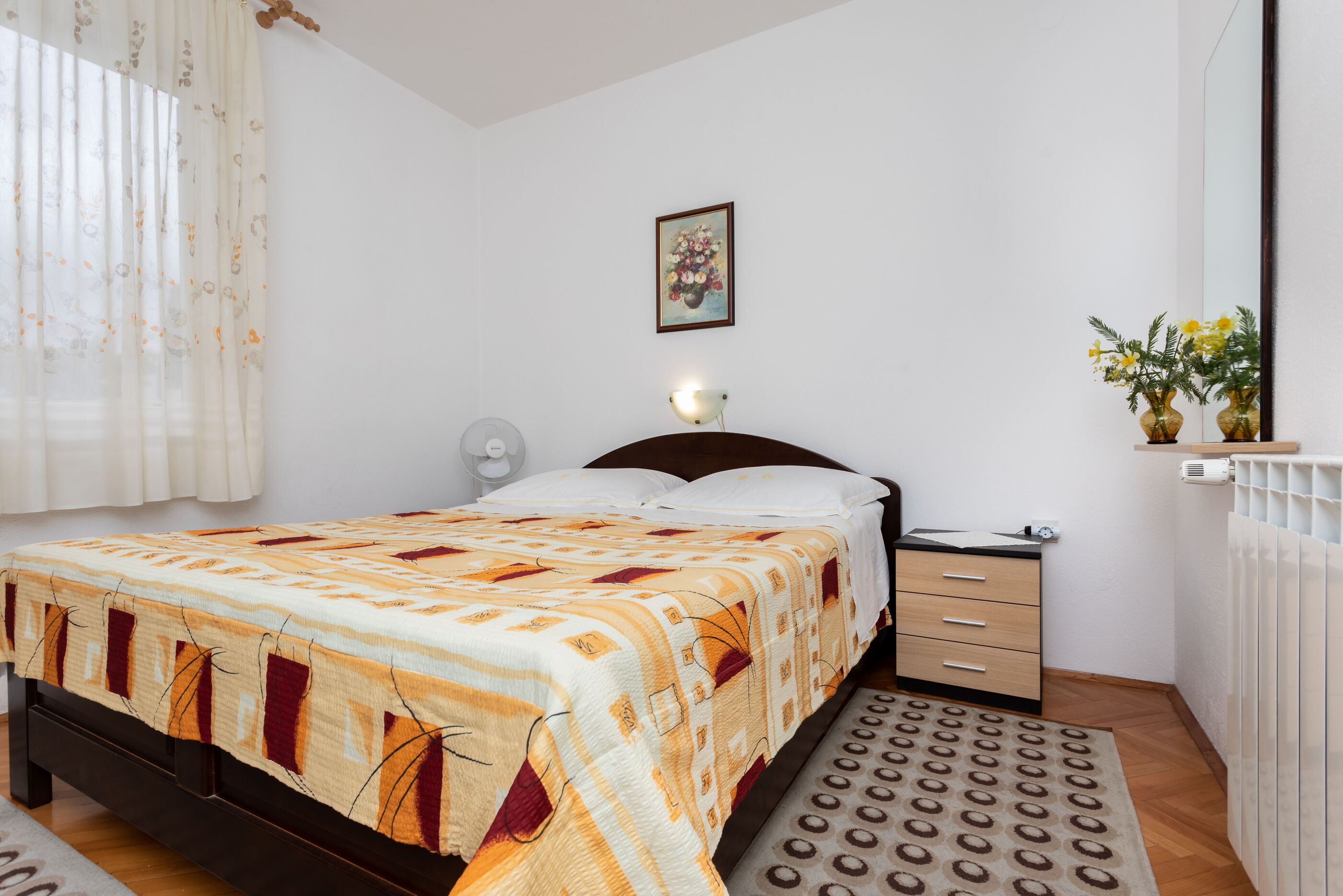 Apartment and Rooms Mira 83119-S3