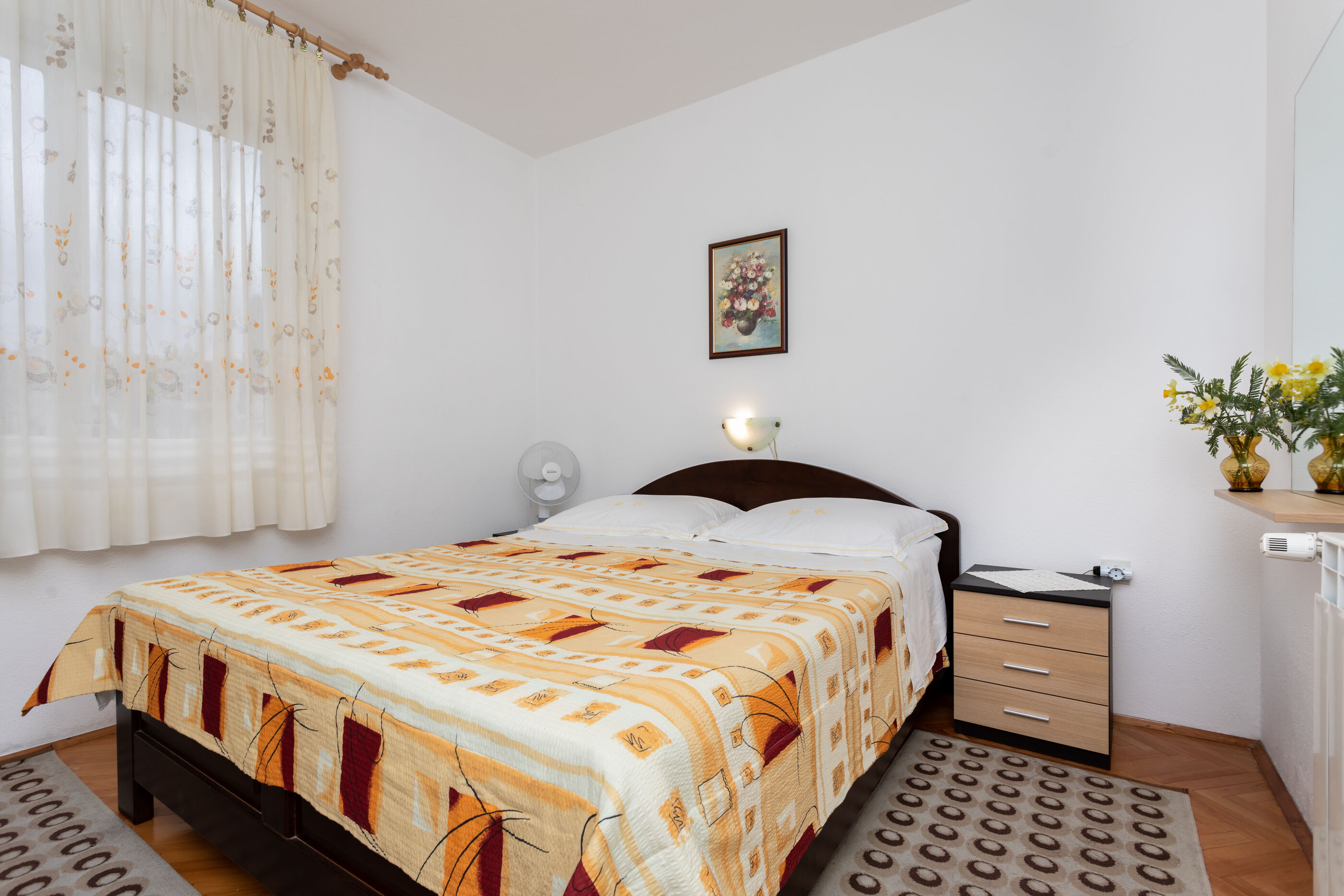 Apartment and Rooms Mira 83119-S3