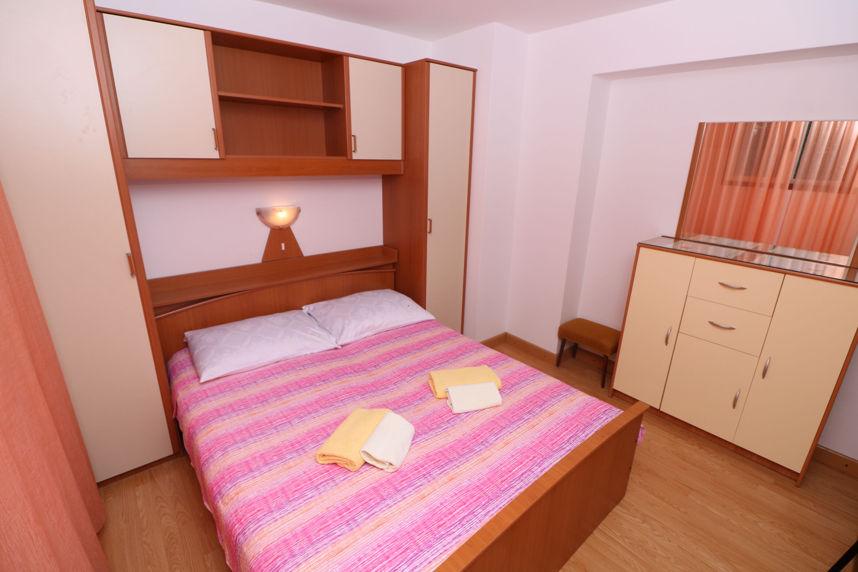 Apartments and Room Jagoda 79538-A2