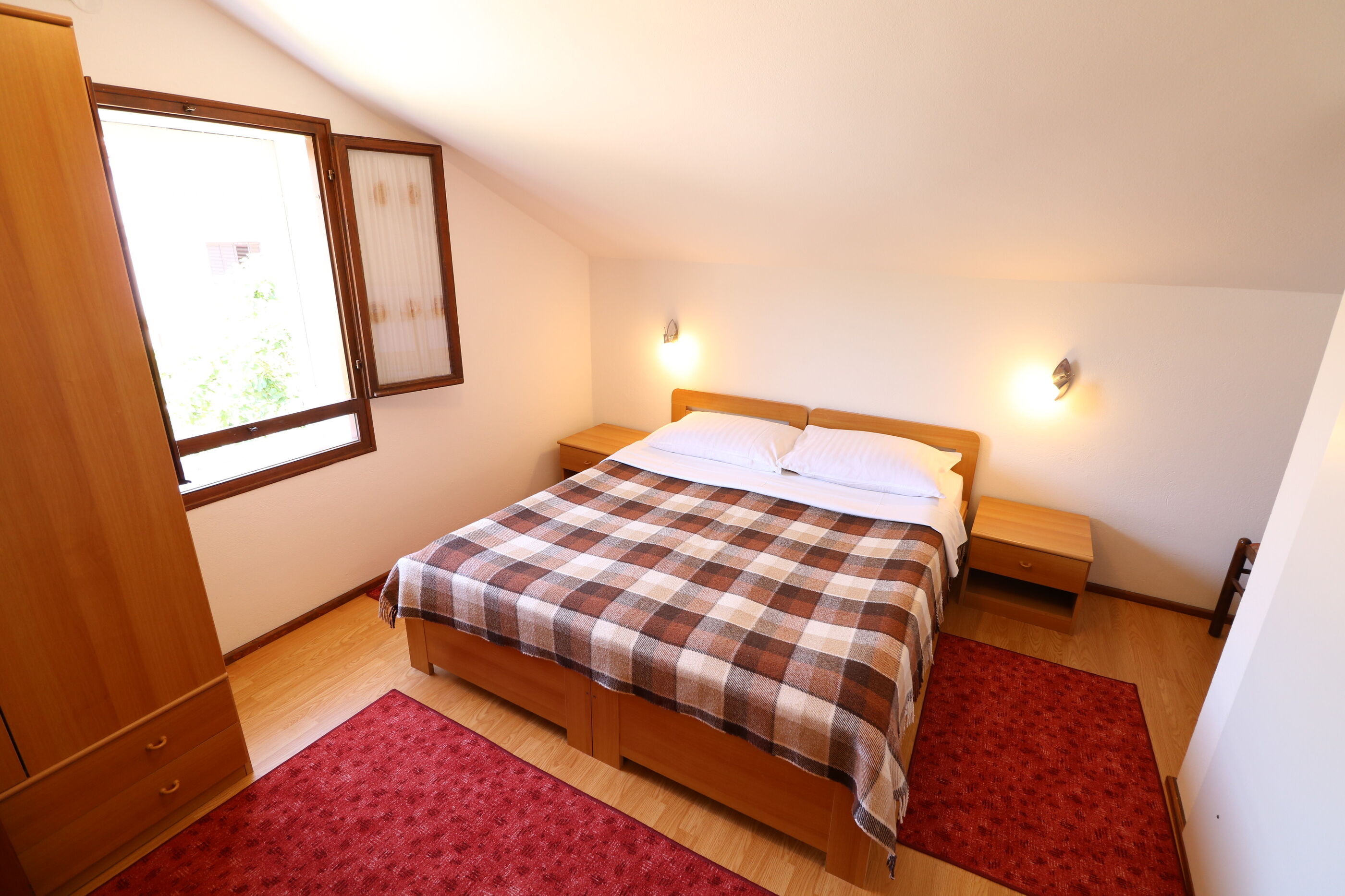 Apartments and Room Jagoda 79538-A4