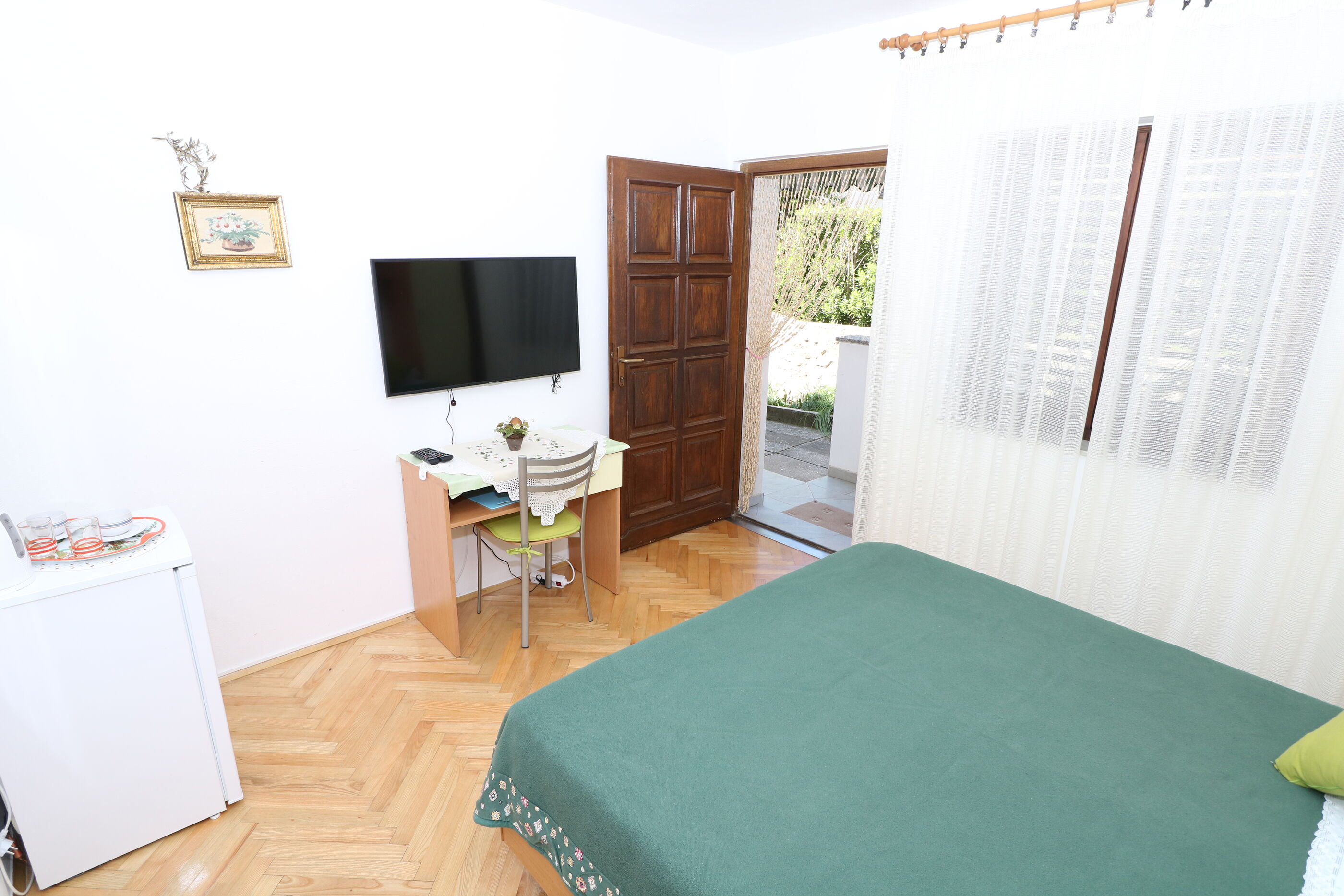 Apartment and Room Stanka 79539-S1