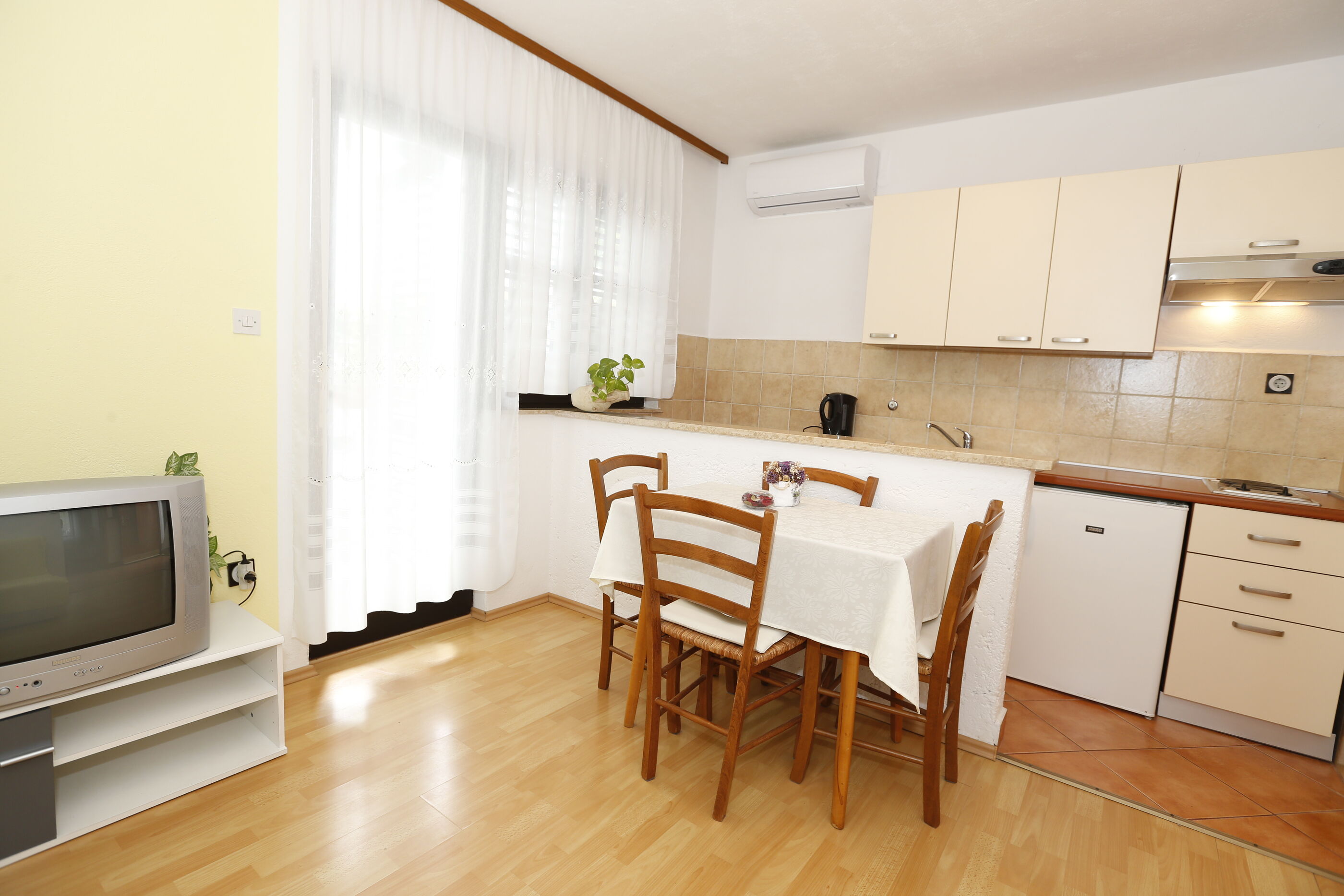 Apartments Sucur 79624-A3