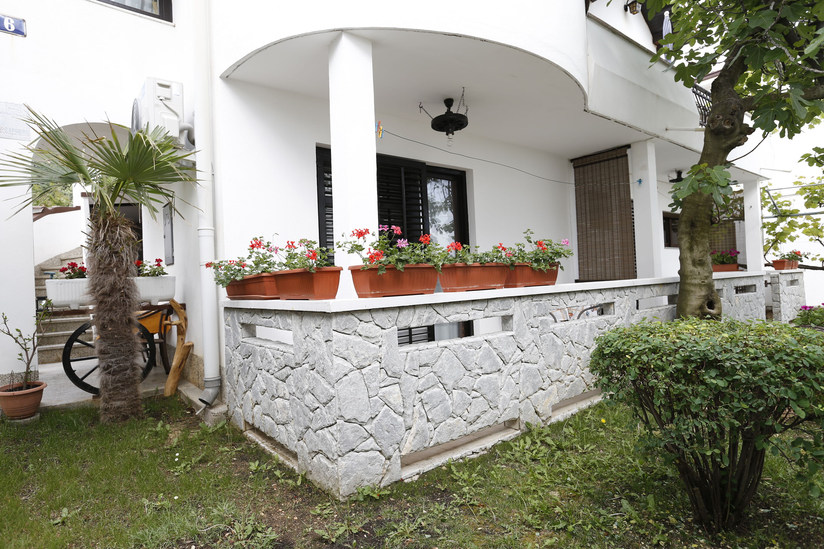 Apartments Sucur 79624-A3