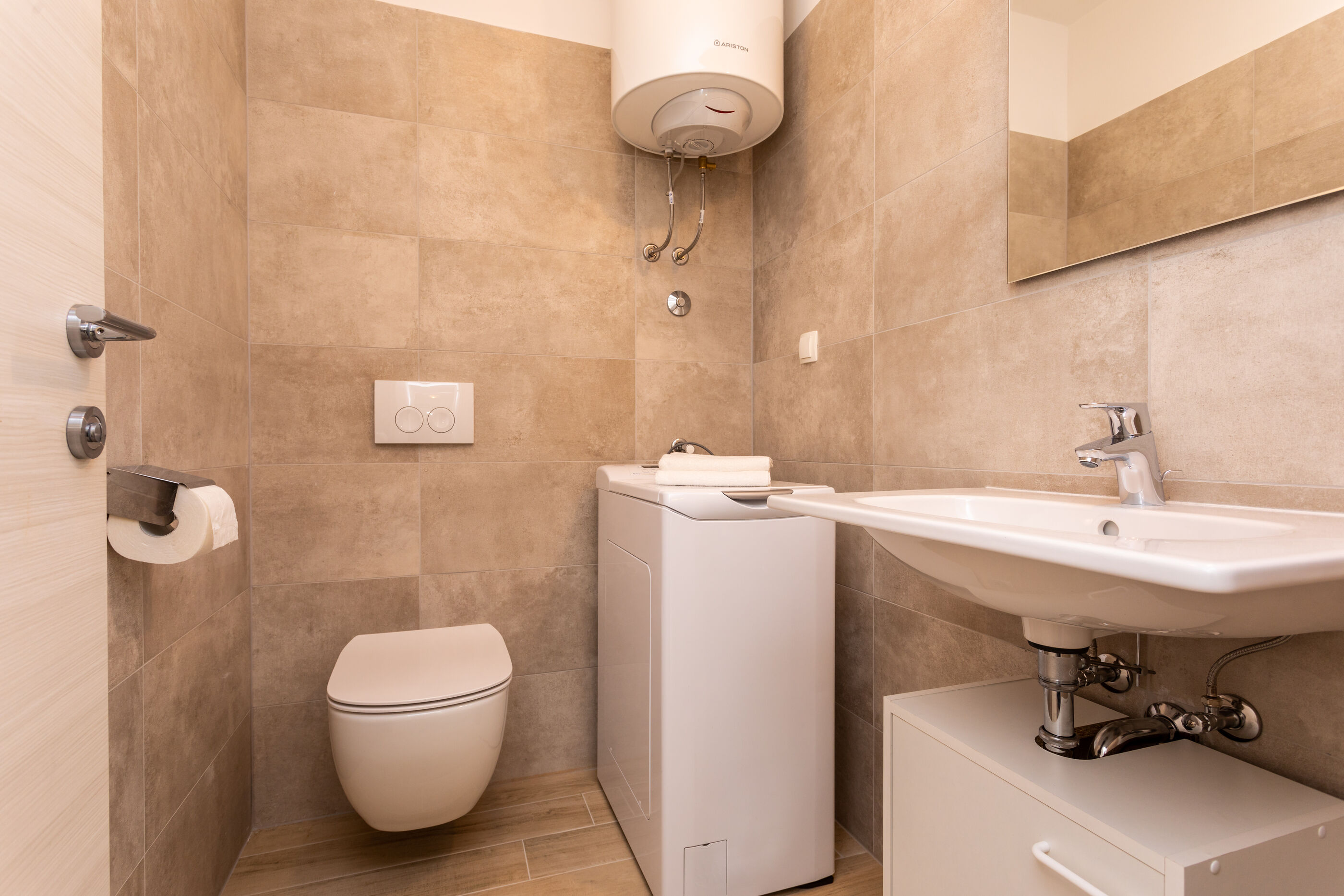 Apartments Vugrinec 79626-A2