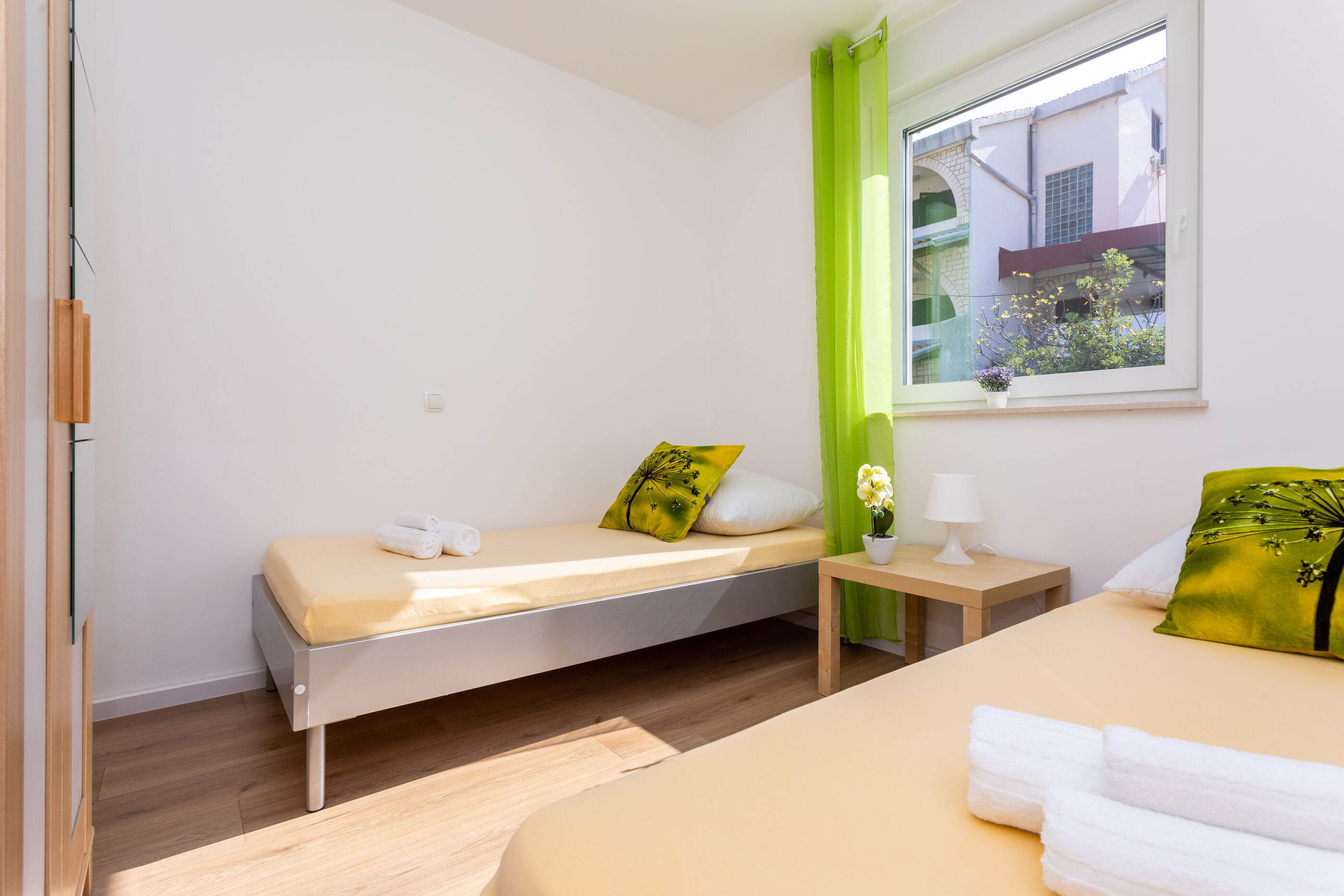 Apartments Vugrinec 79626-A2