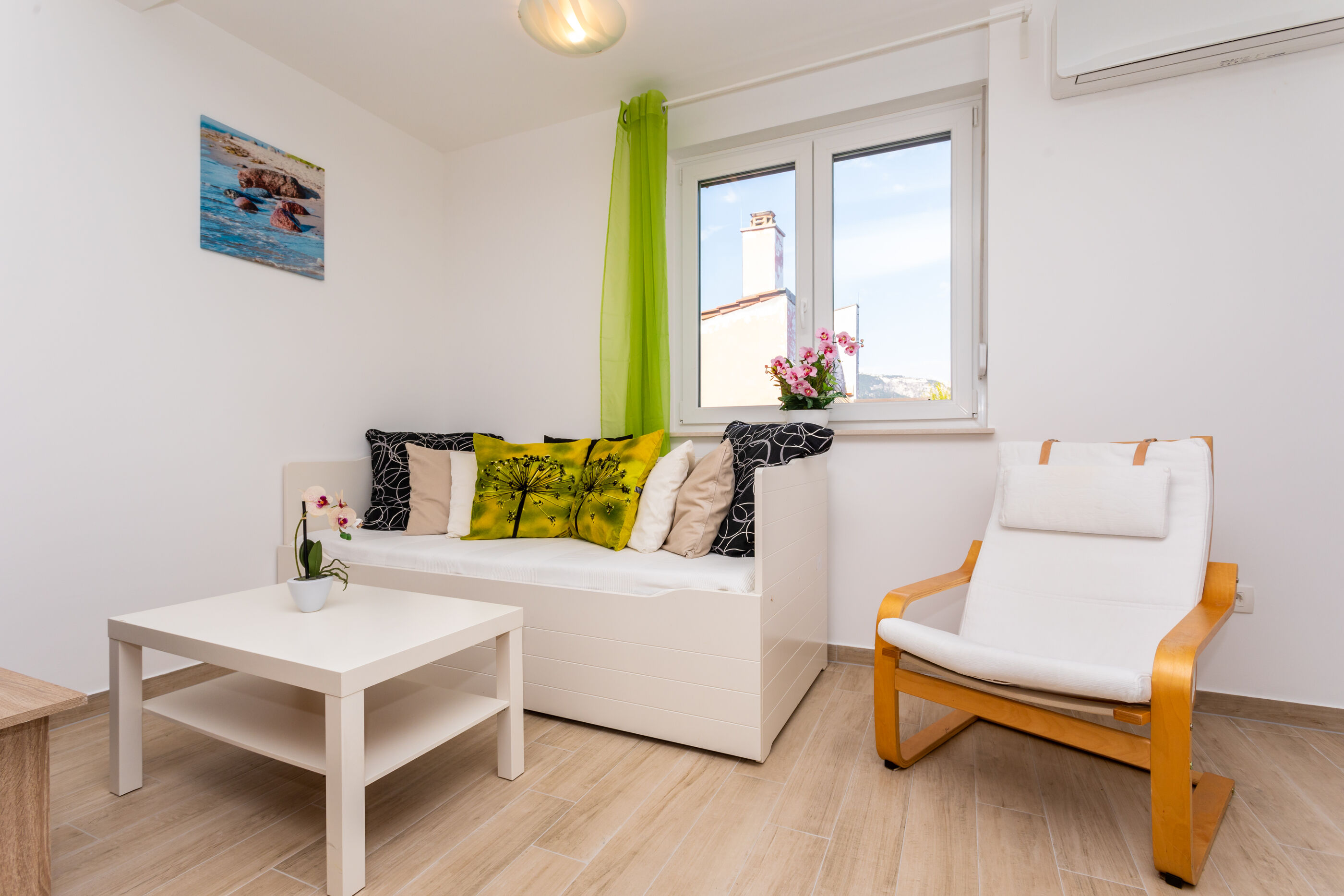 Apartments Vugrinec 79626-A2