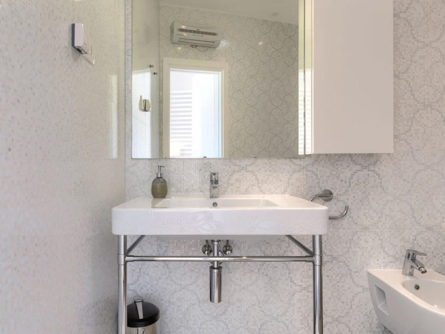 Villa BOBO's Place with Jacuzzi 79169-A1