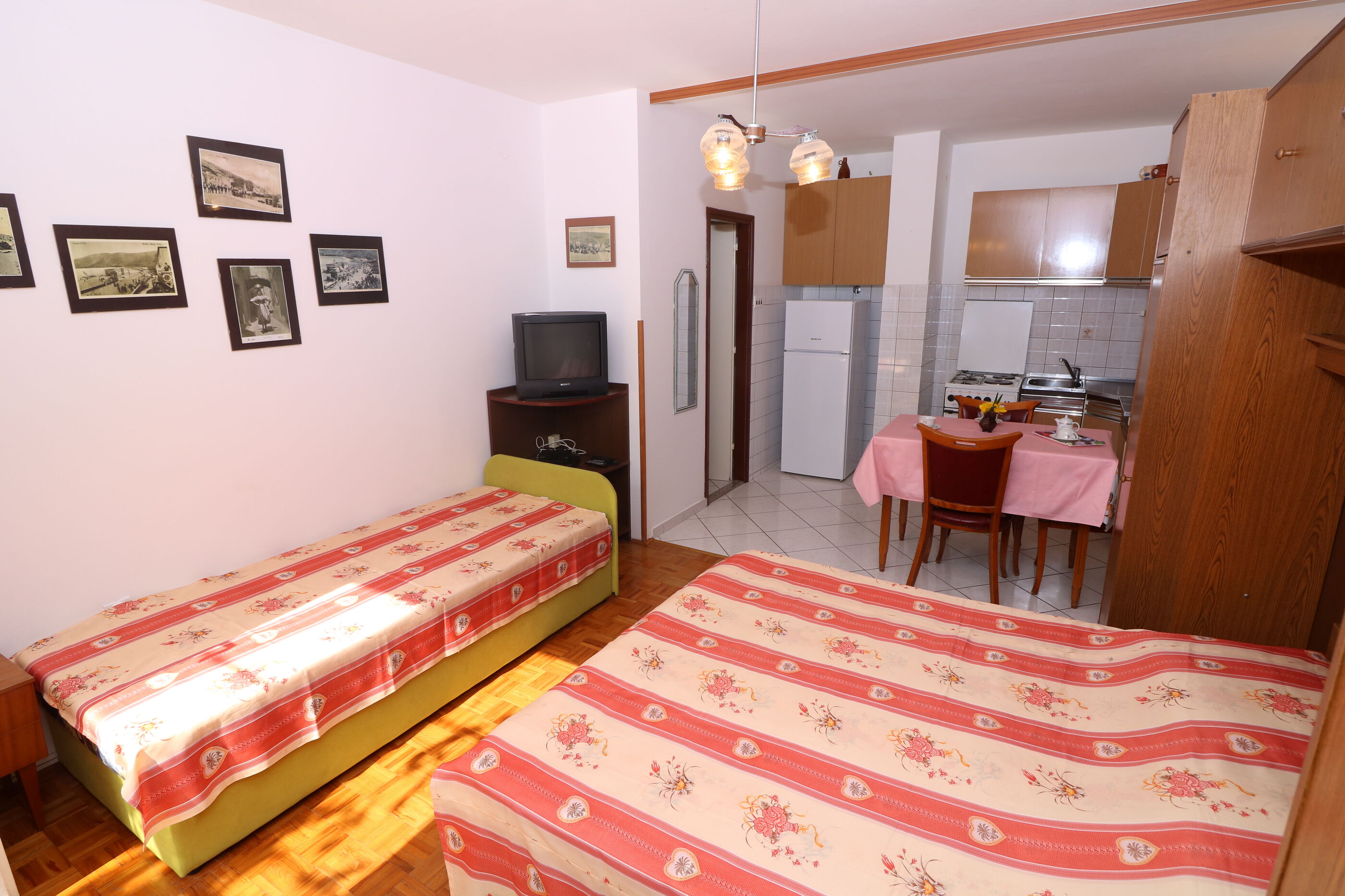 Apartments Antica 48328-A1