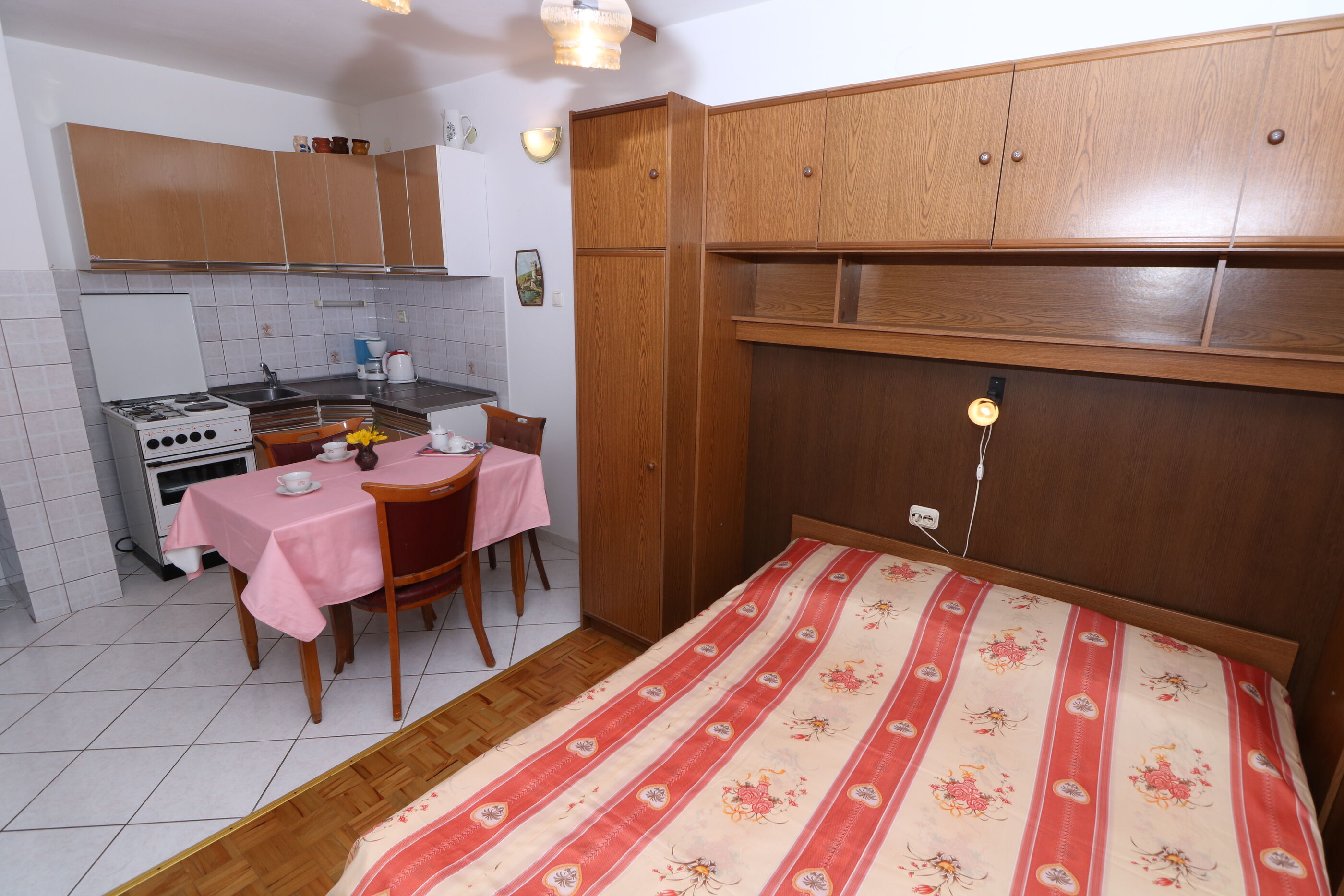 Apartments Antica 48328-A1