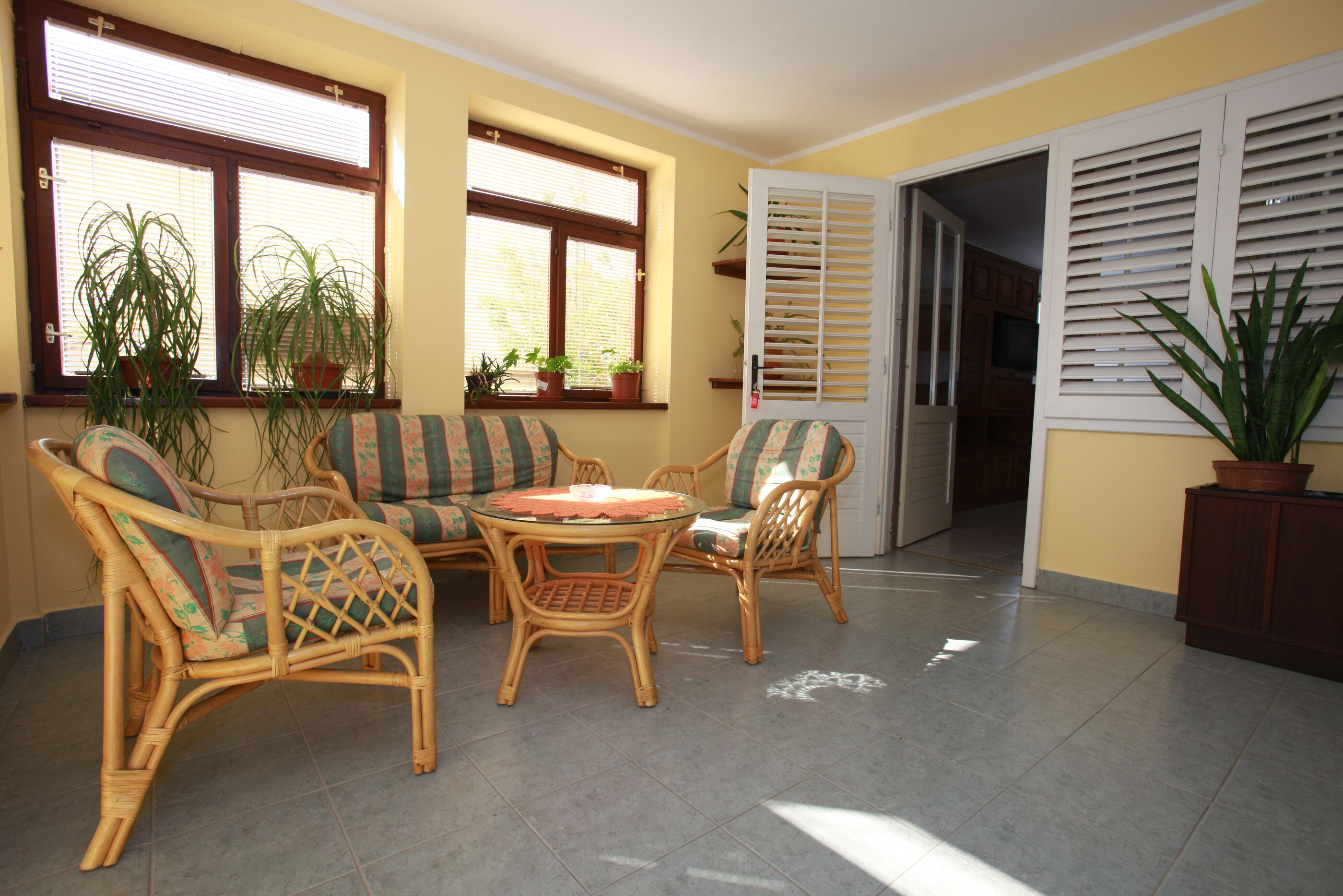 Apartments and Room Jagoda 79538-A3