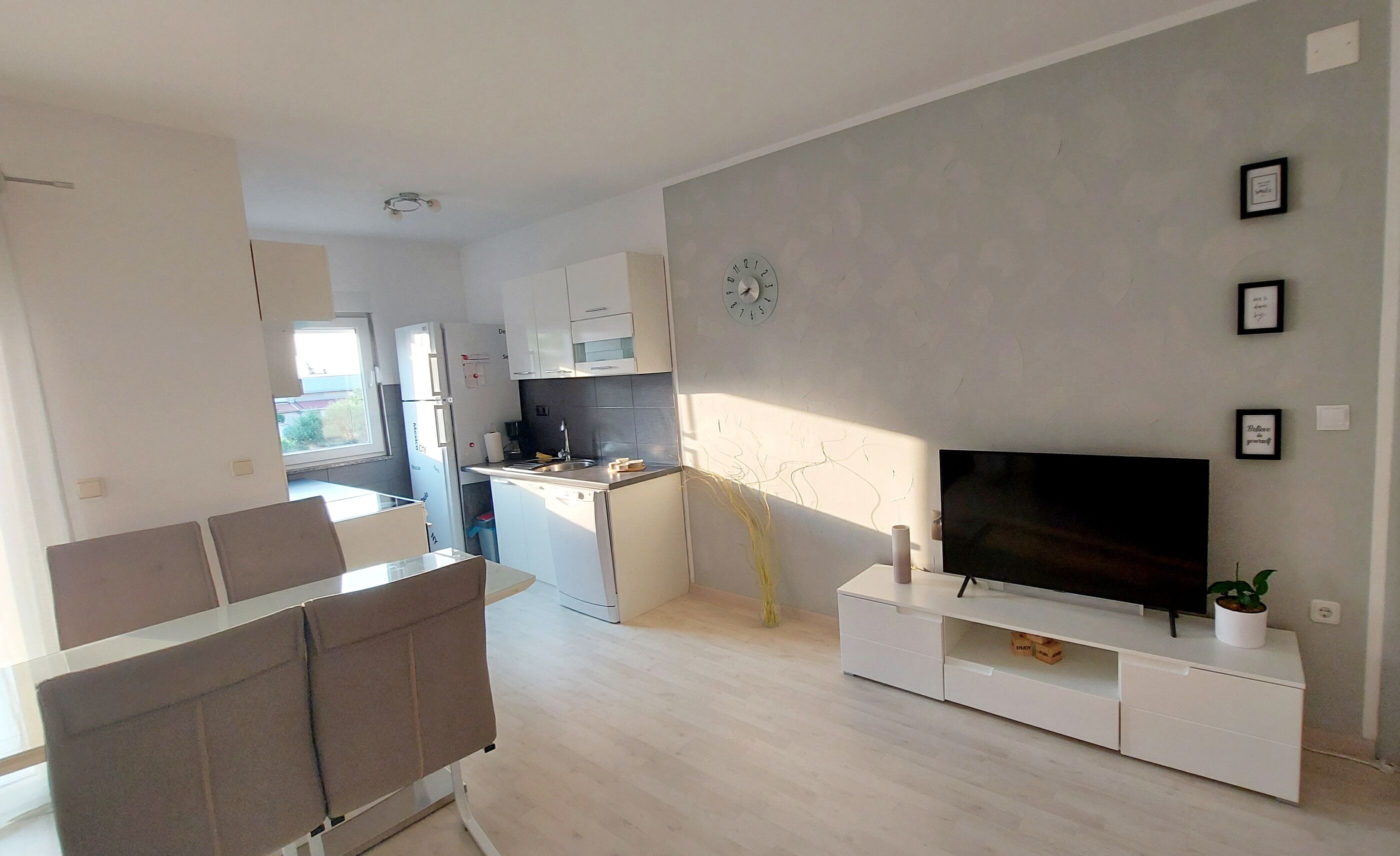 Apartment Kristina 86861-A1