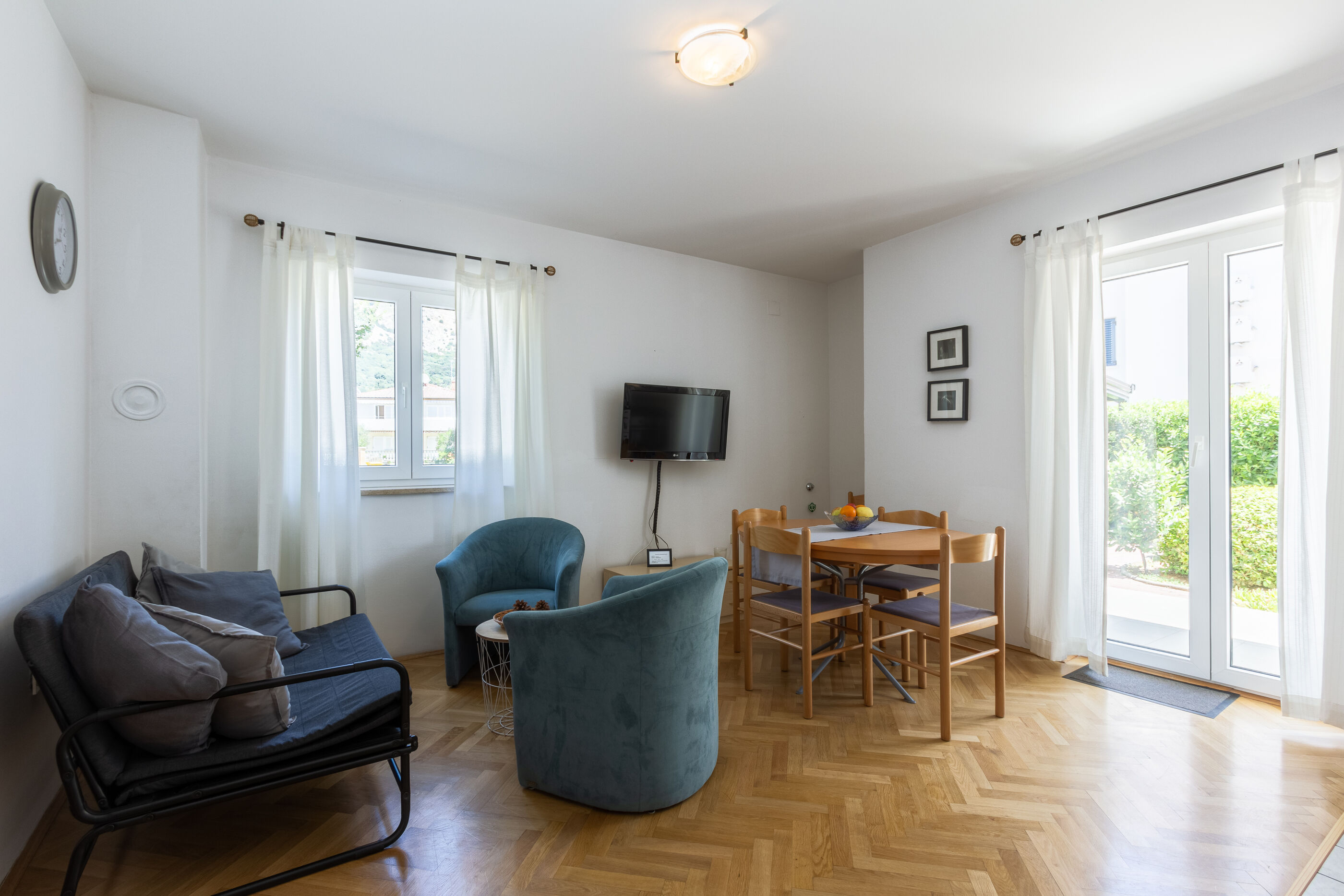 Apartments Josipa 83391-A1