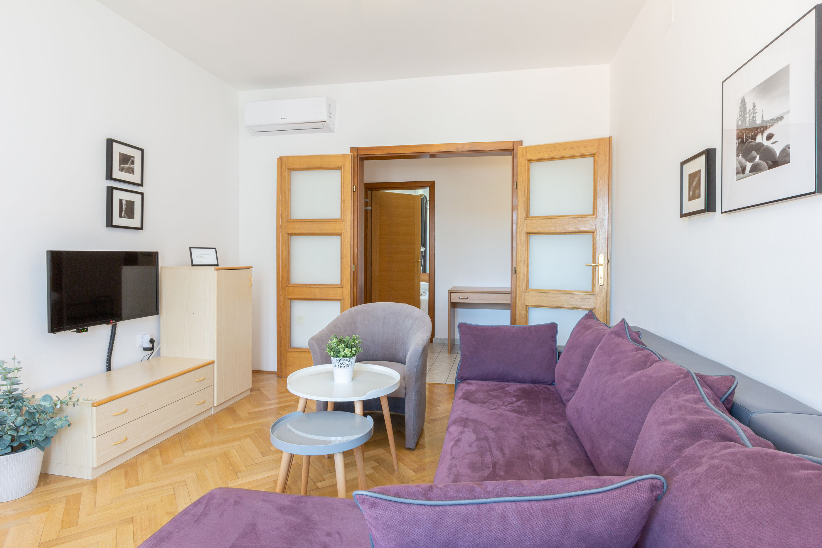 Apartments Josipa 83391-A2